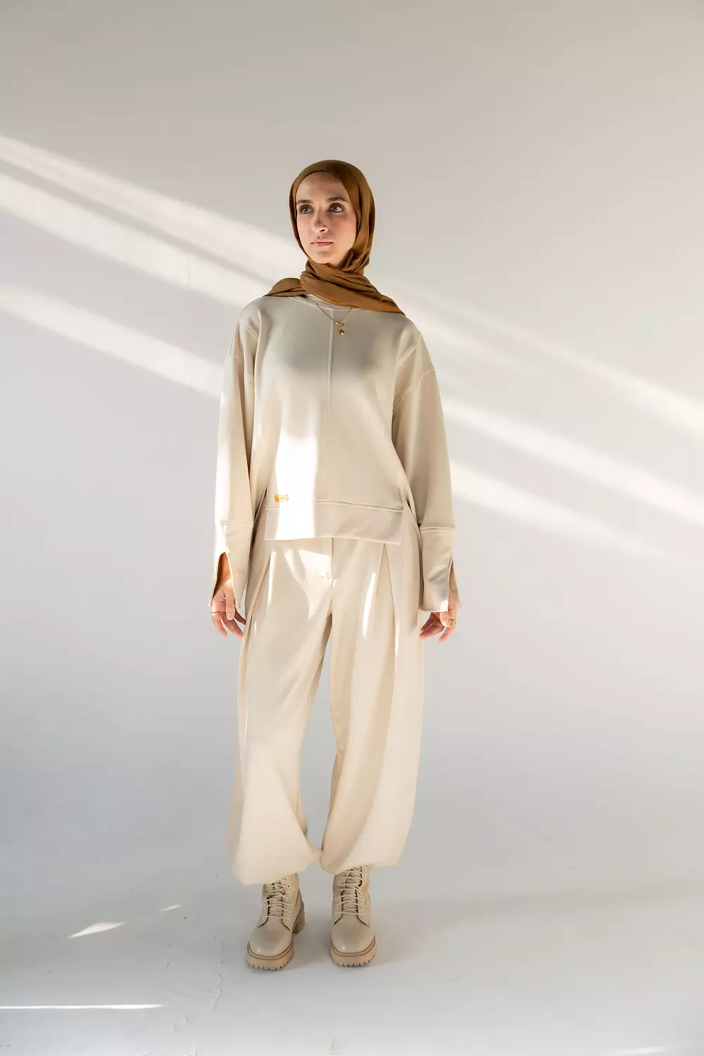 Relaxed Oysho Set in Beige 9