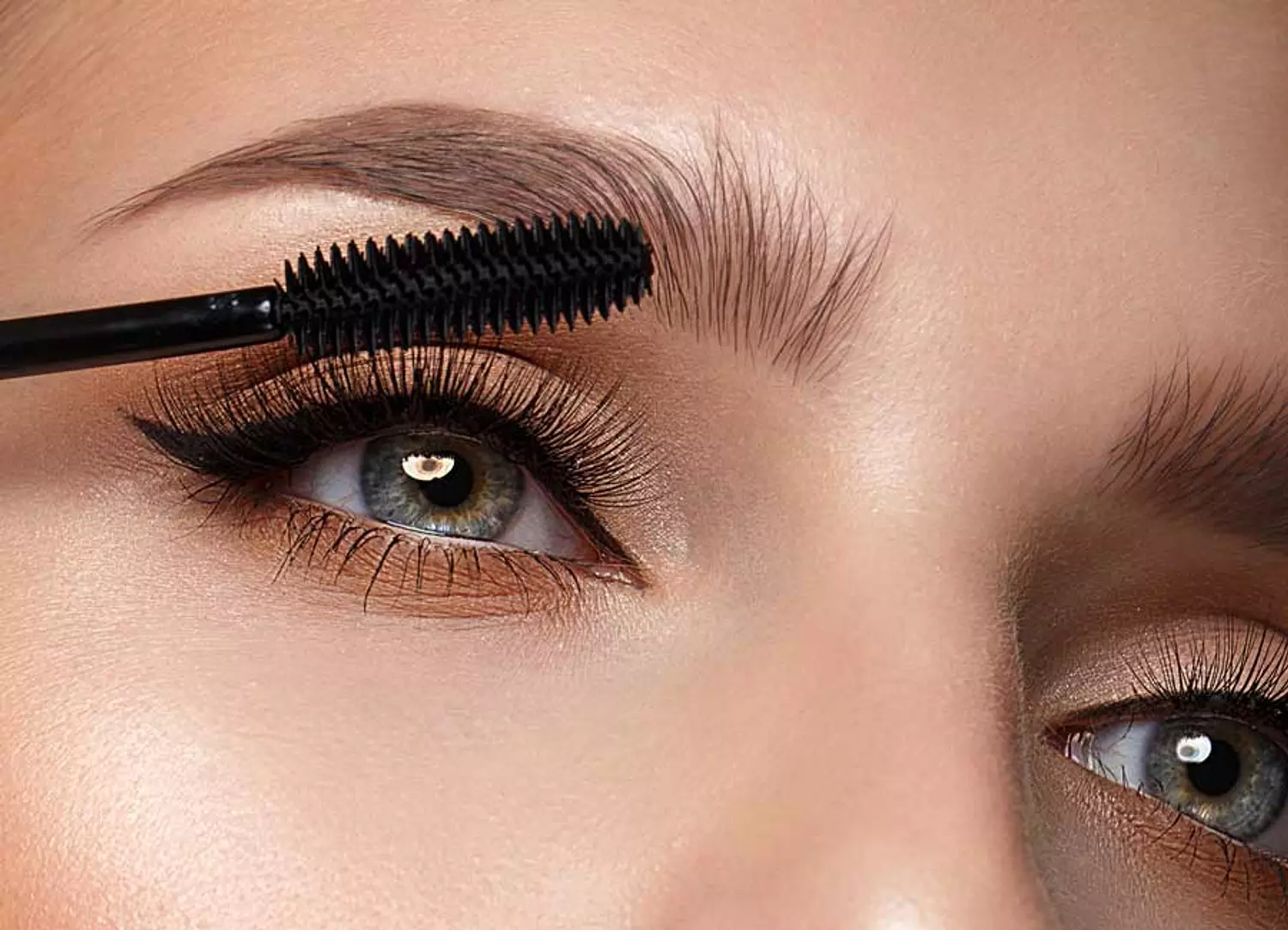 Essence The False Lashes Mascara Extreme Voulme & Curl 3