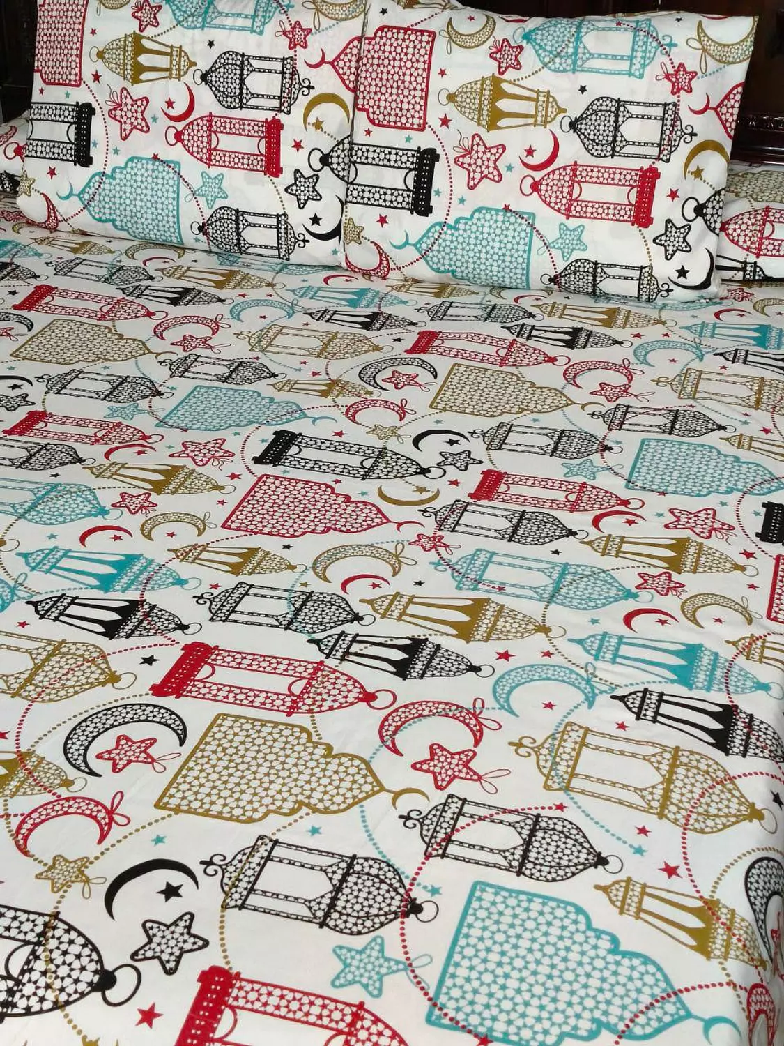 <p style="text-align: start"></p>