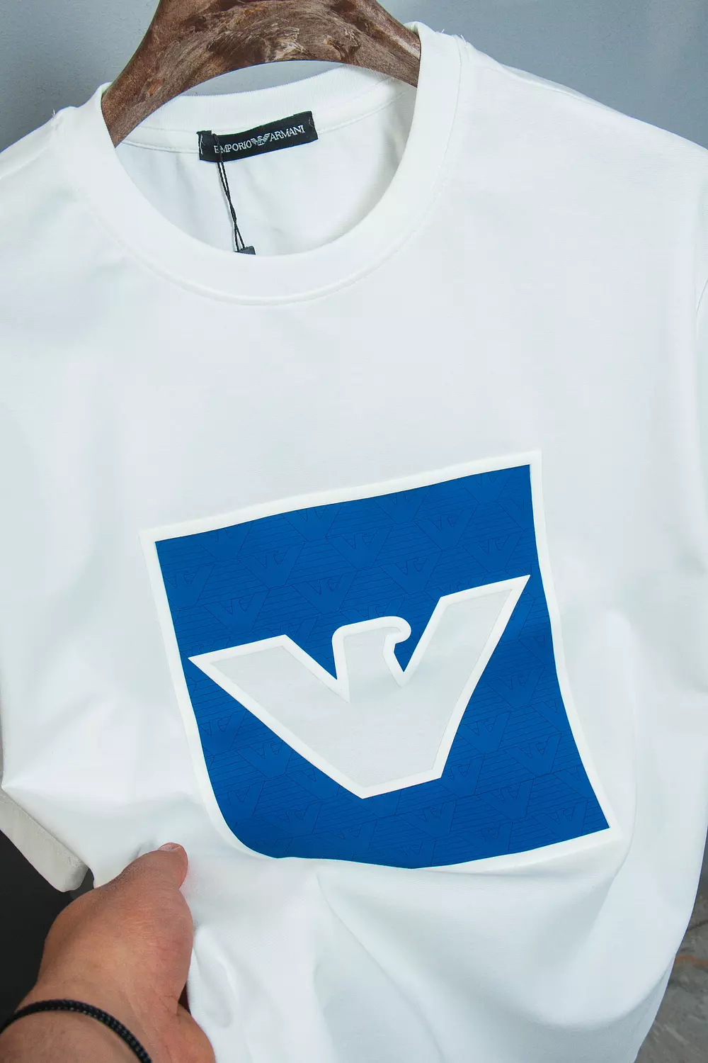 EMPORIO ARMANI TSHIRT \ 2195 3