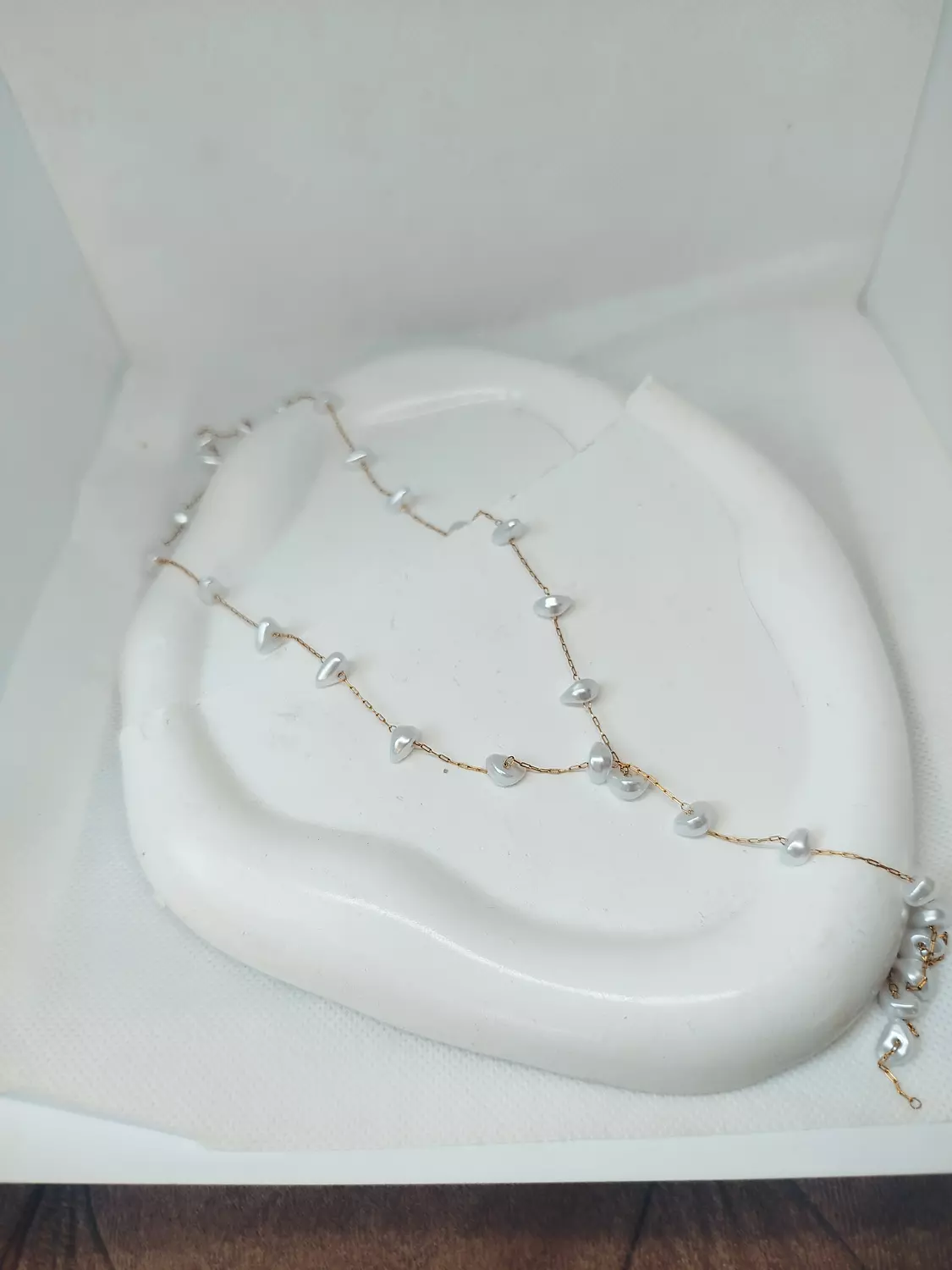 Y- pearl necklace  image