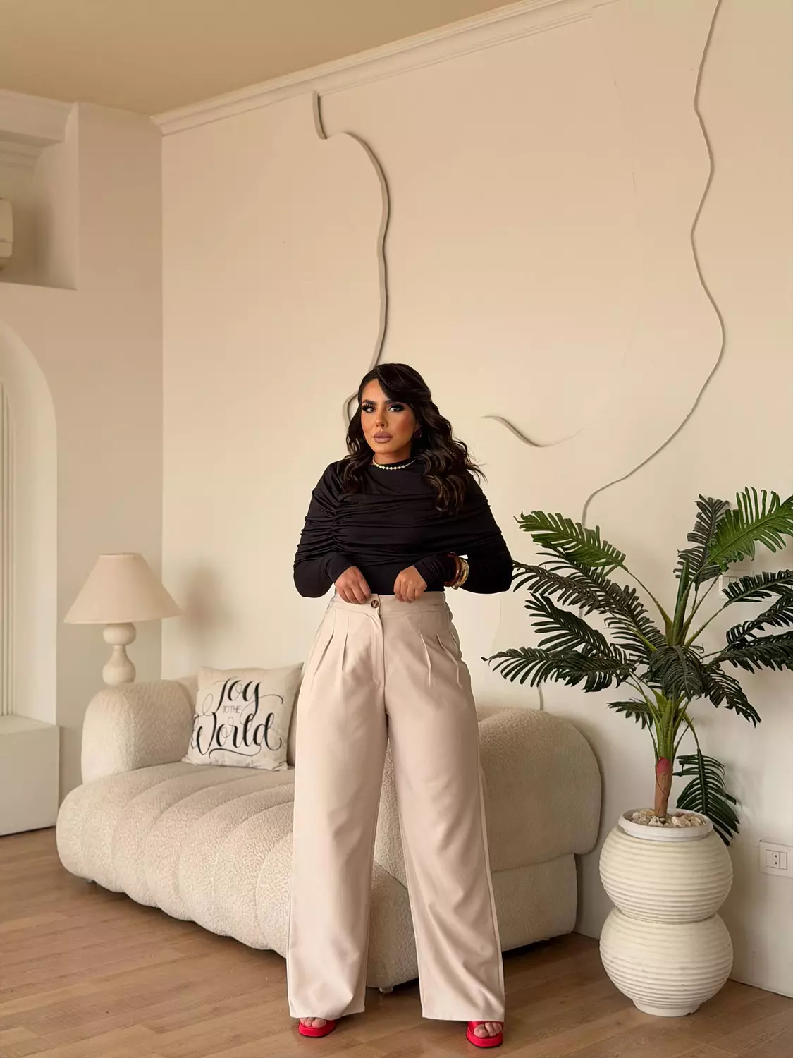 The Command Pants In Beige 2