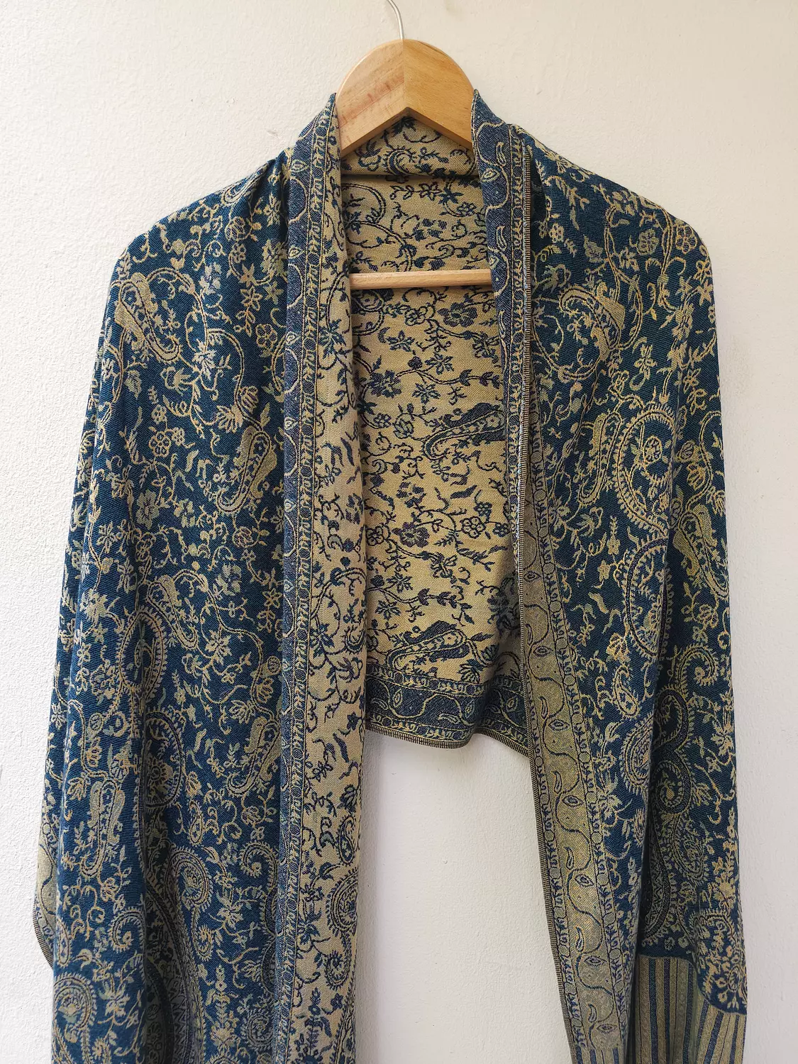 Blue/beige Pashmina  image