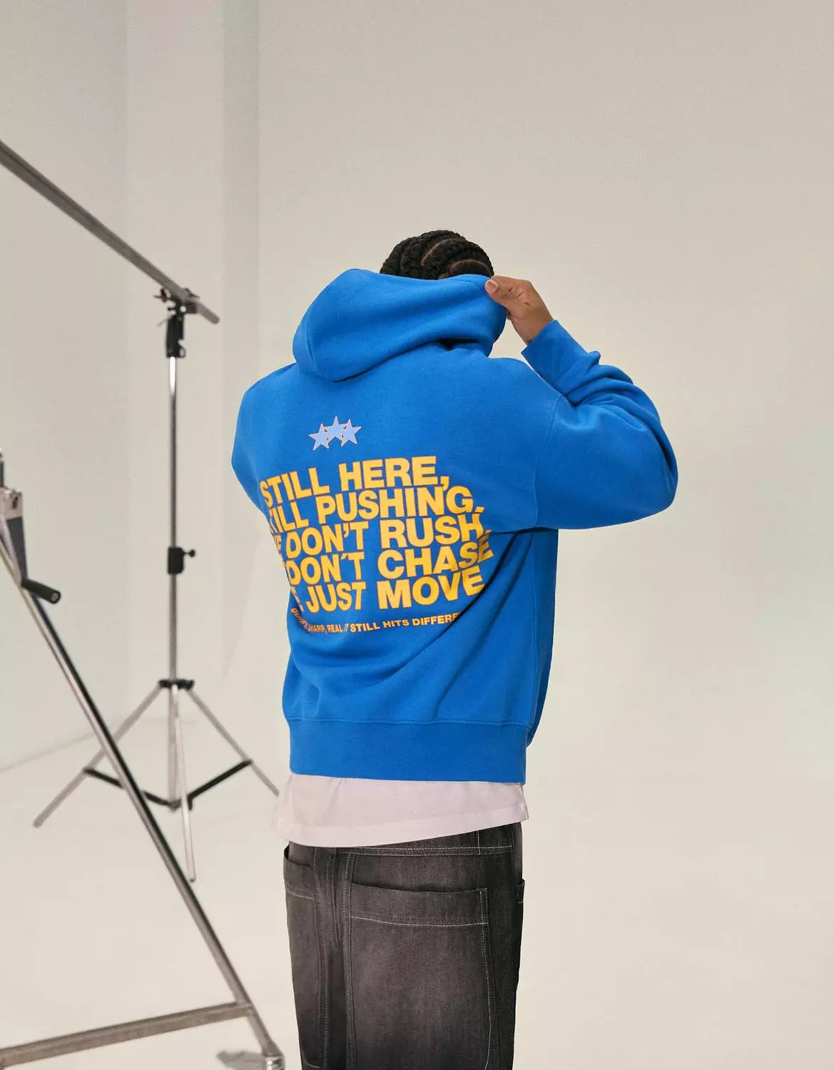 BERSHKA STILL MOVING HOODIE  2