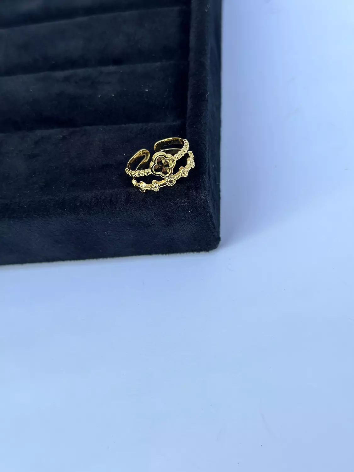 Vancleef Gold Ring 1