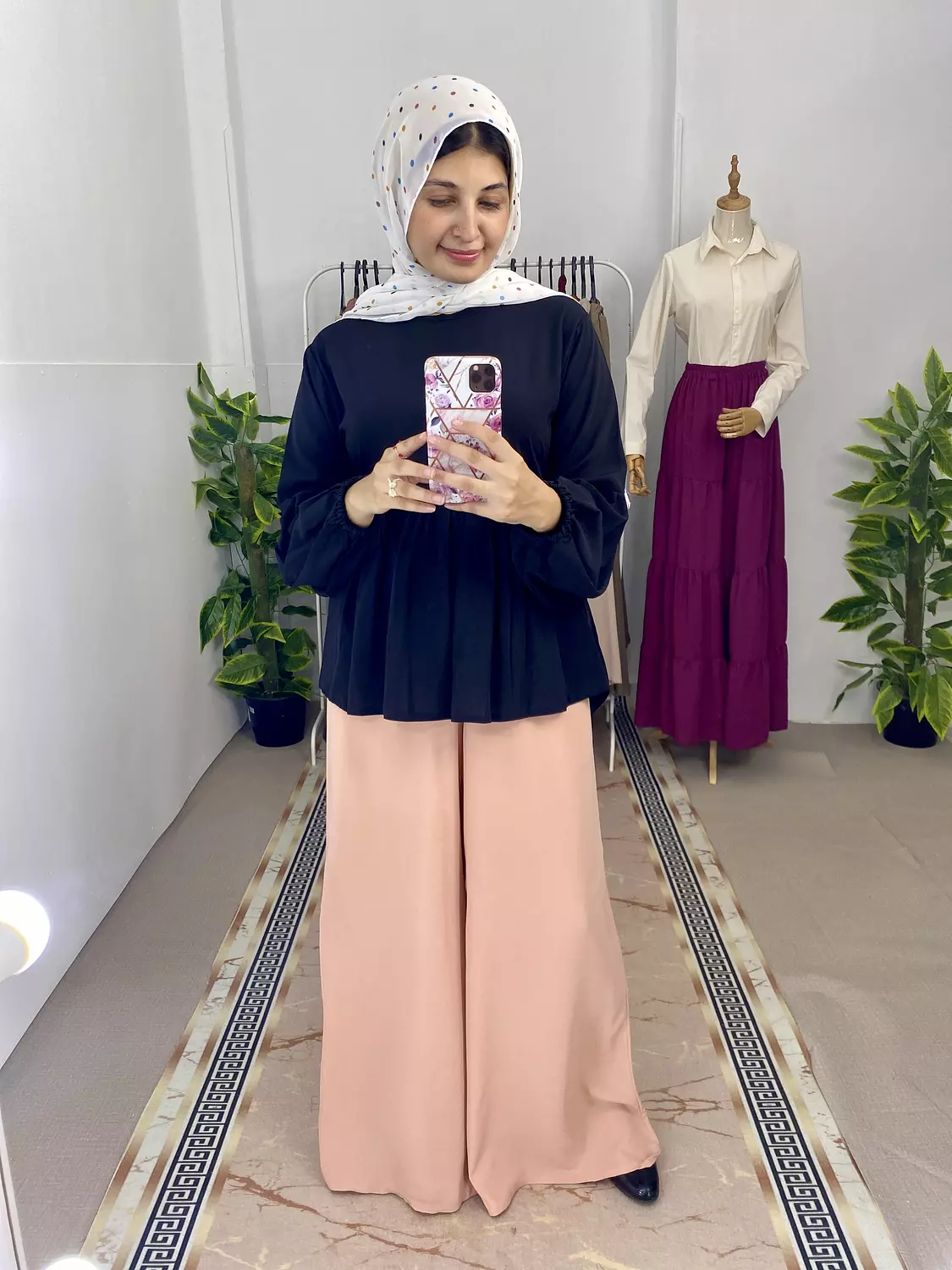 Wide leg pants  16