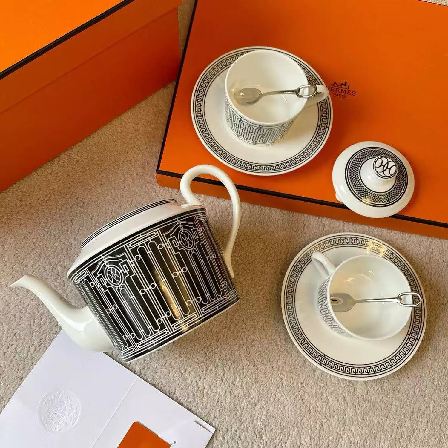 Hermès Mosaique au 24 Platinum Tea Set. 2