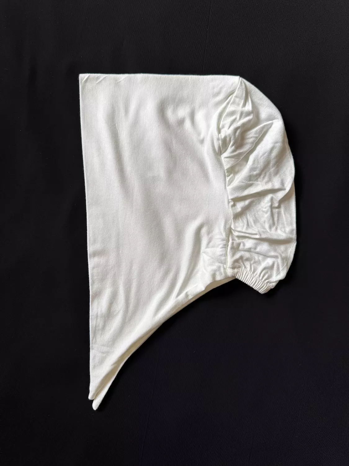 No Thread bonnet with Tie-back image