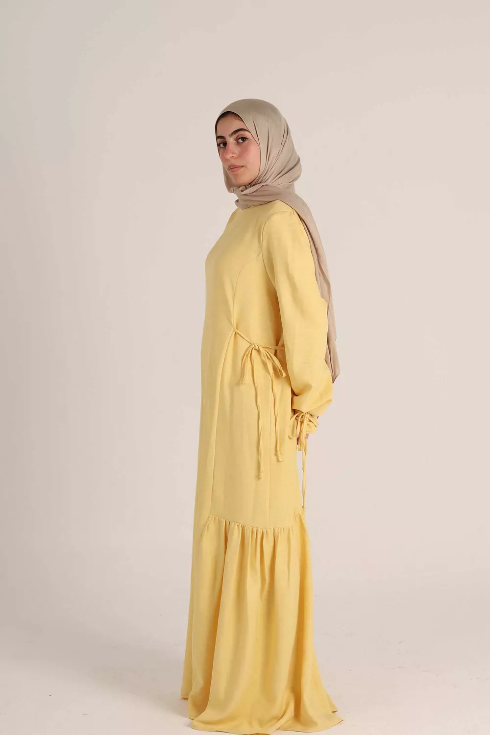 Delicate Yellow Dress 4