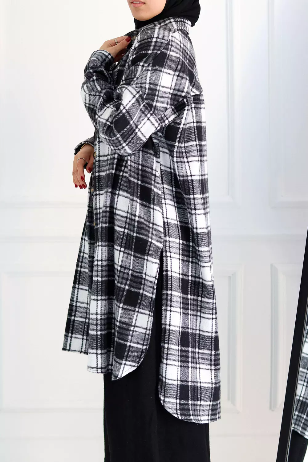 Black & White Checkered Oversize Shirt 7