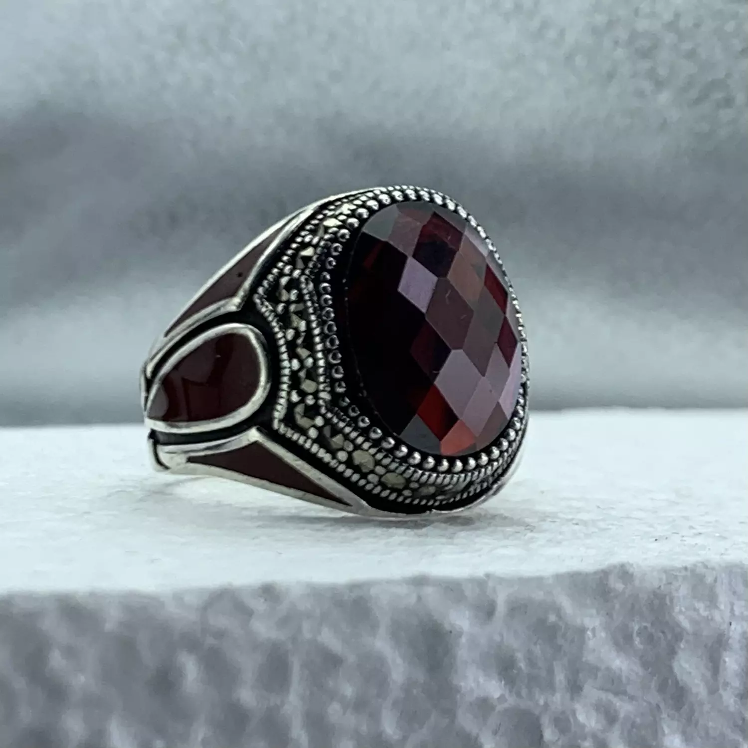 Ruby ring image