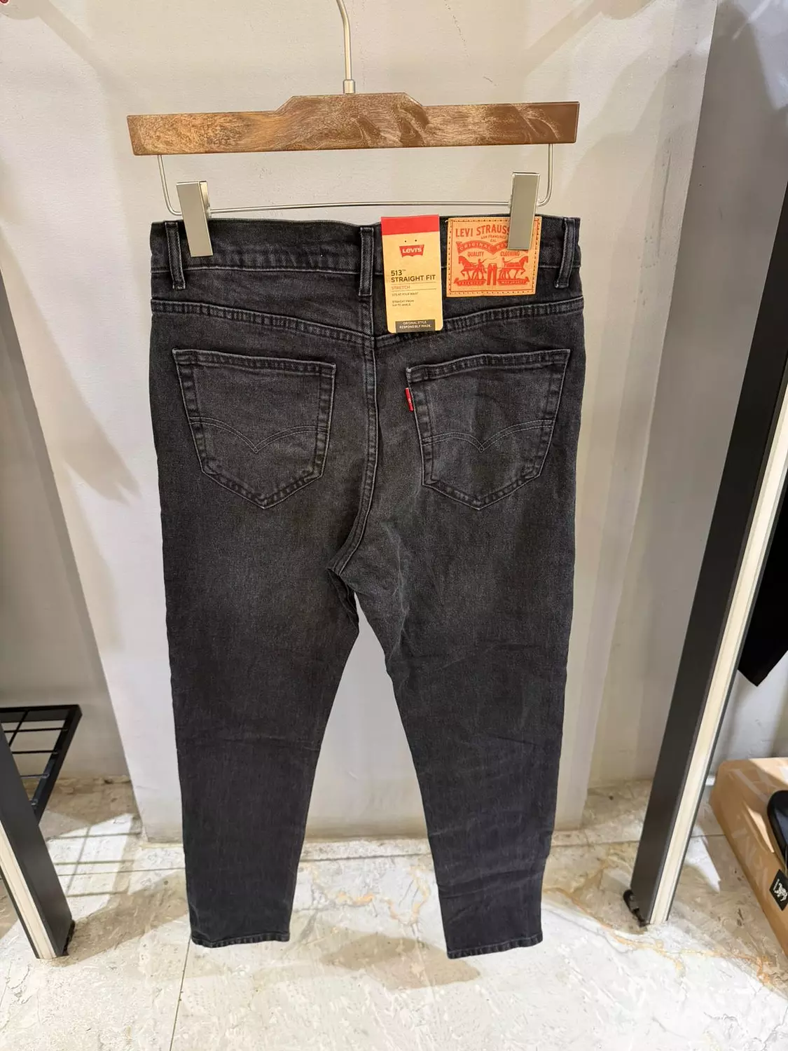 LEVIS JEANS  \ 2449 \ 010 hover image