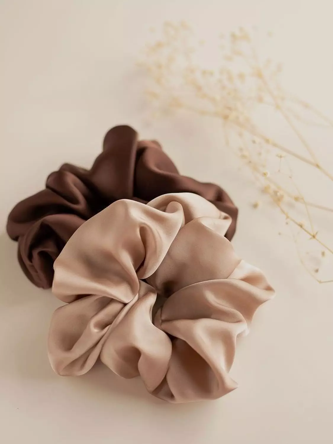 <p><strong><span style="color: #494078ff">Scrunchies</span></strong></p>