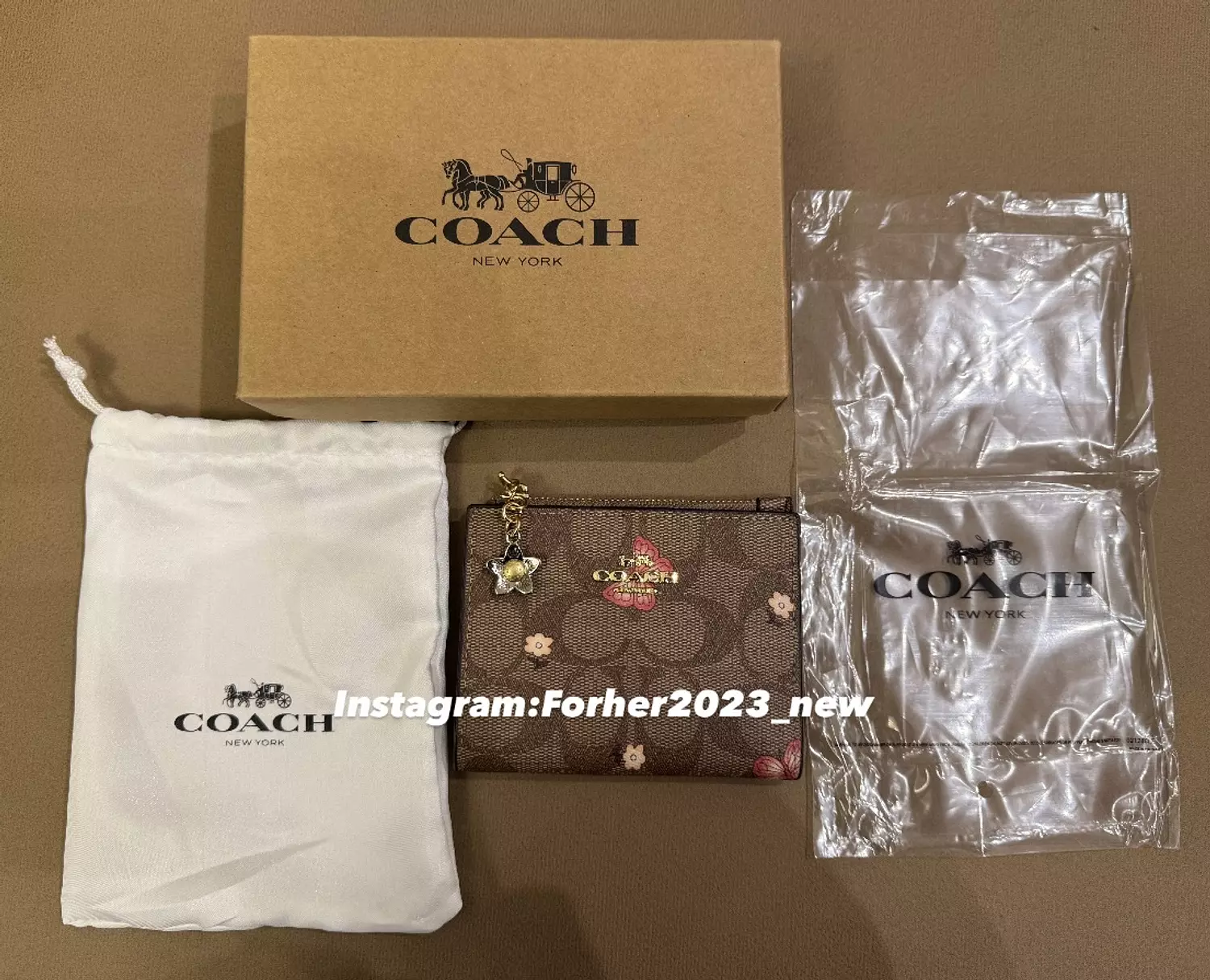 Coach bifold wallet with flowers 2