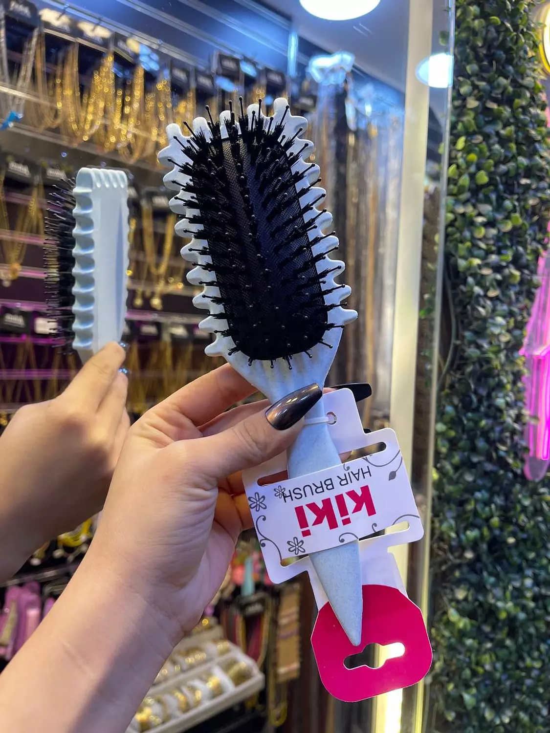 Brush Curly Kiki 3