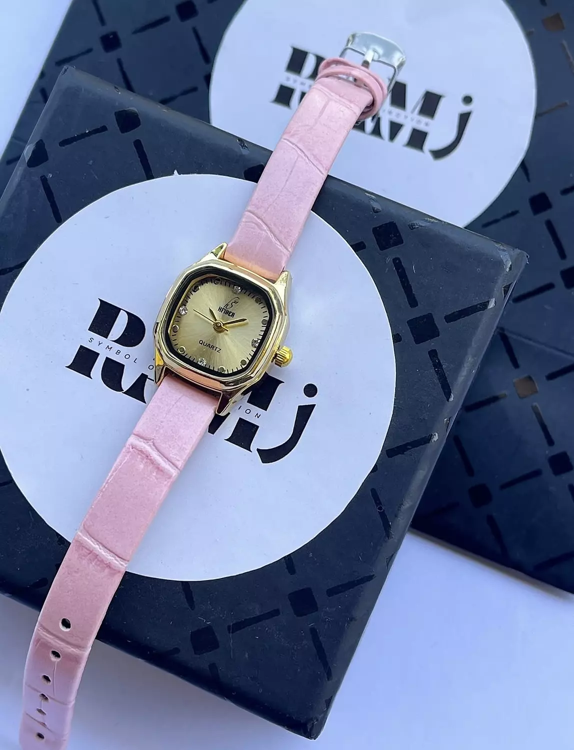 Mini female watches image