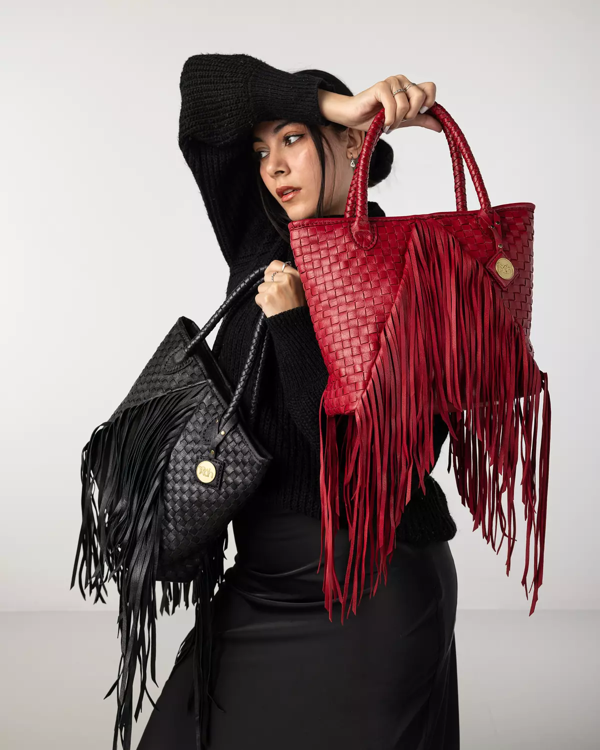 Lady woven and fringes Bag  4