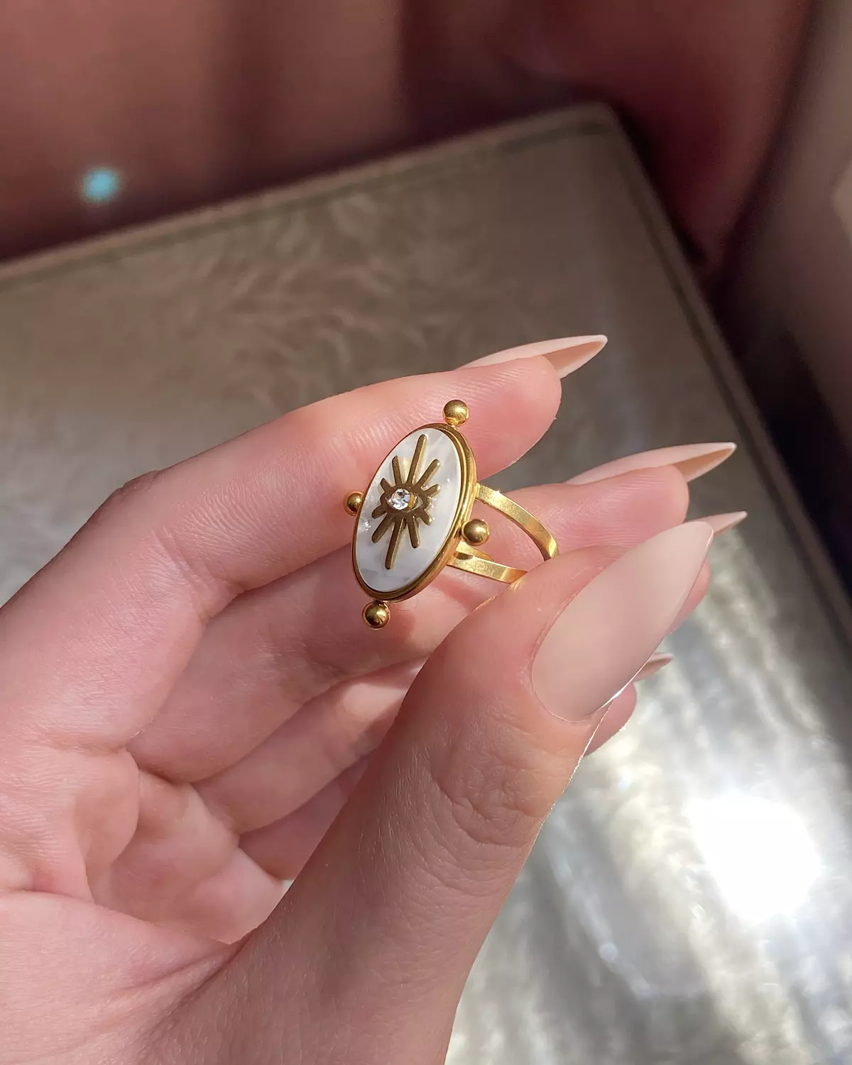 Oval Mother of Pearl Ring with Sun Ray Design ☀️ 3
