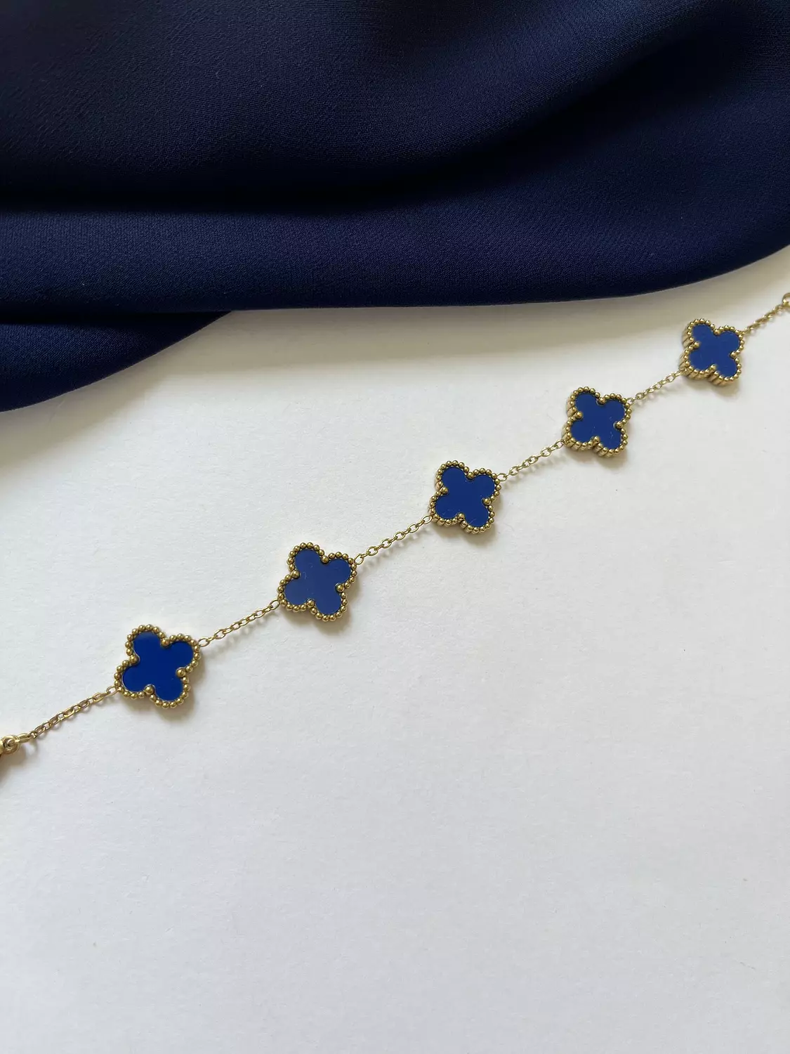 Royal blue van cleef image