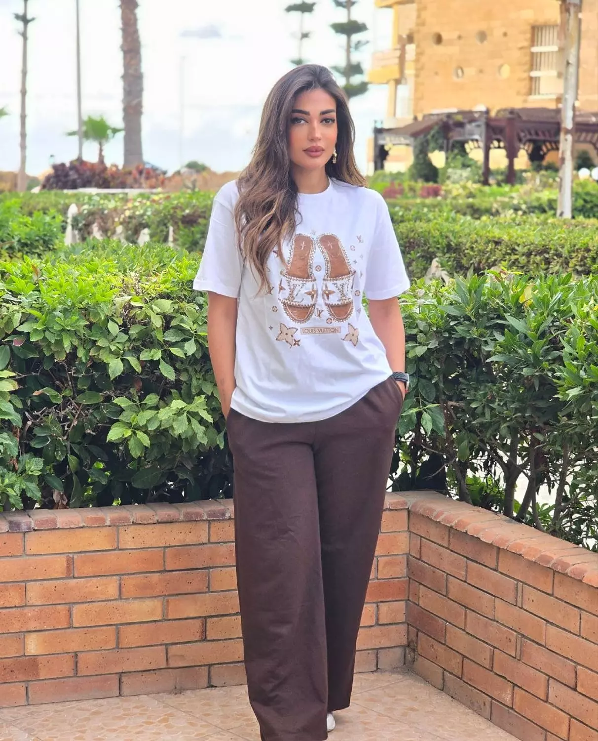Brown cotton sweatpants  image