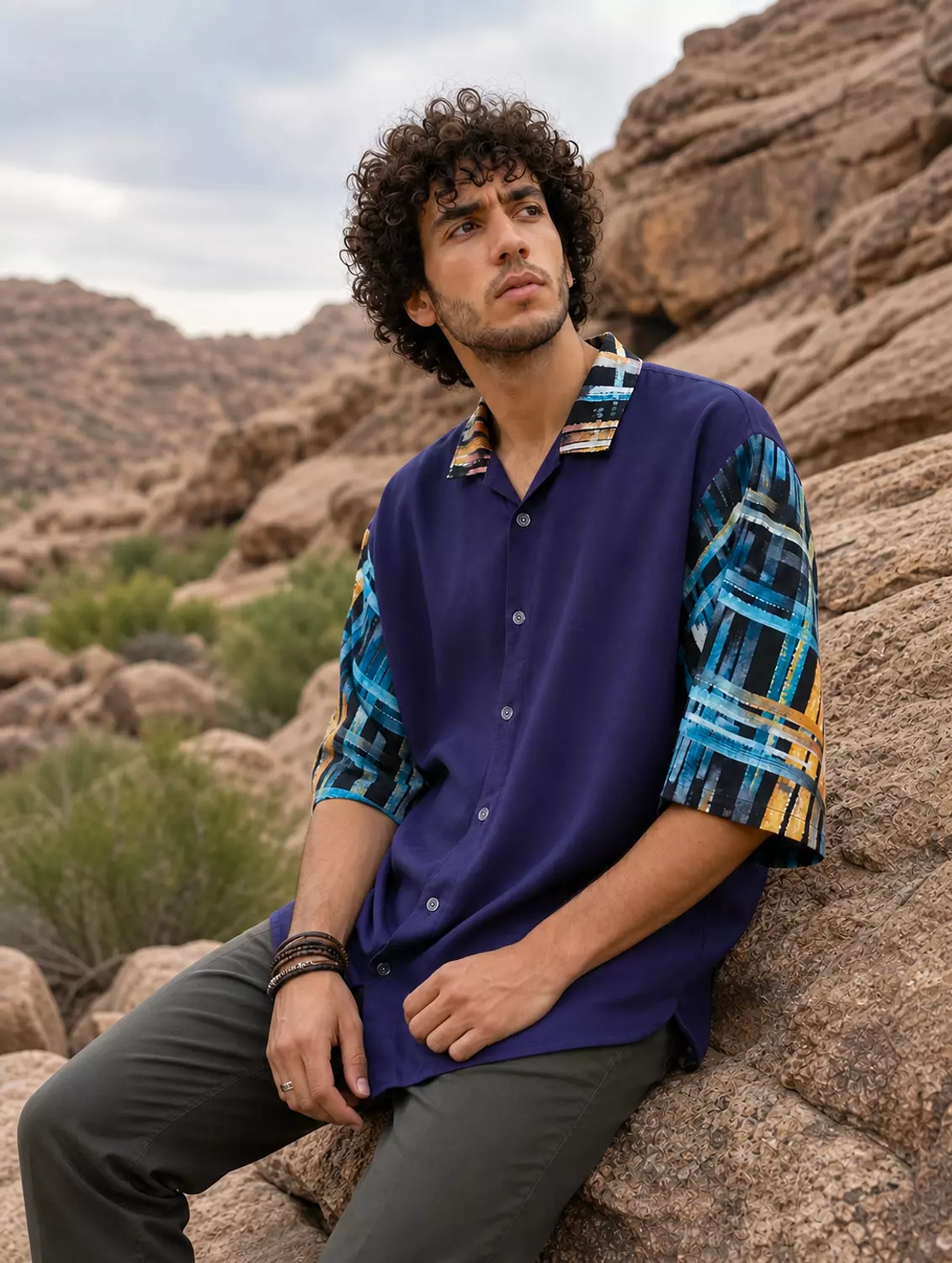 Loosefit Navy Blue Viscose Shirt image