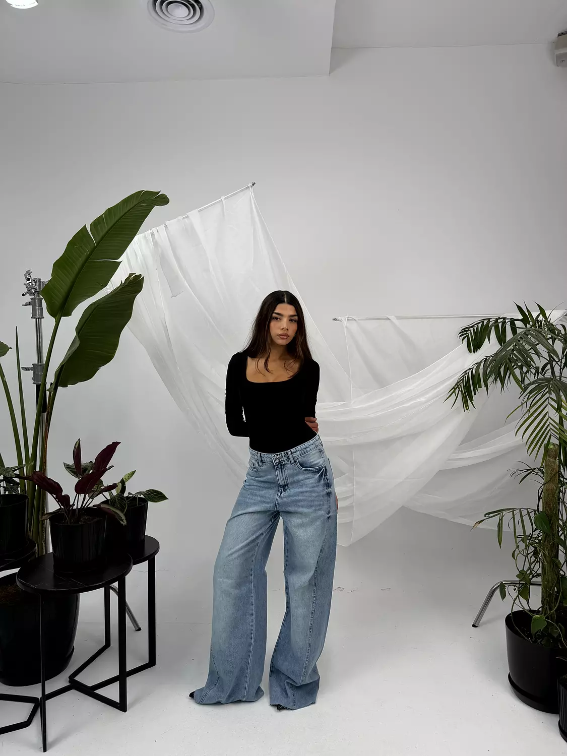 Side seam wide leg image