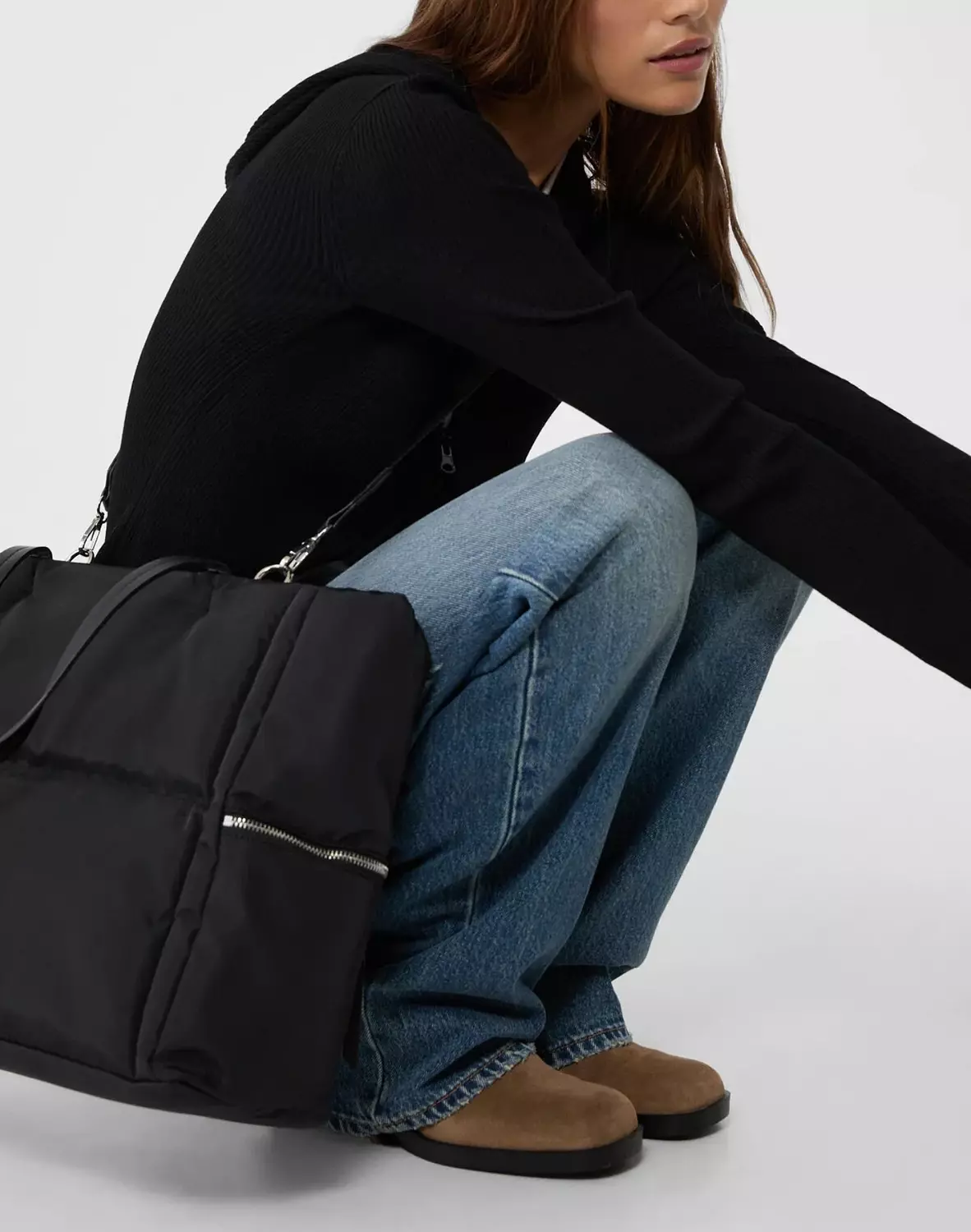 Black waterproof bag with strap hand 2