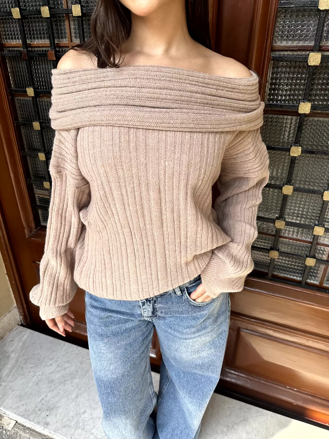 Off Shoulder Pullover 12