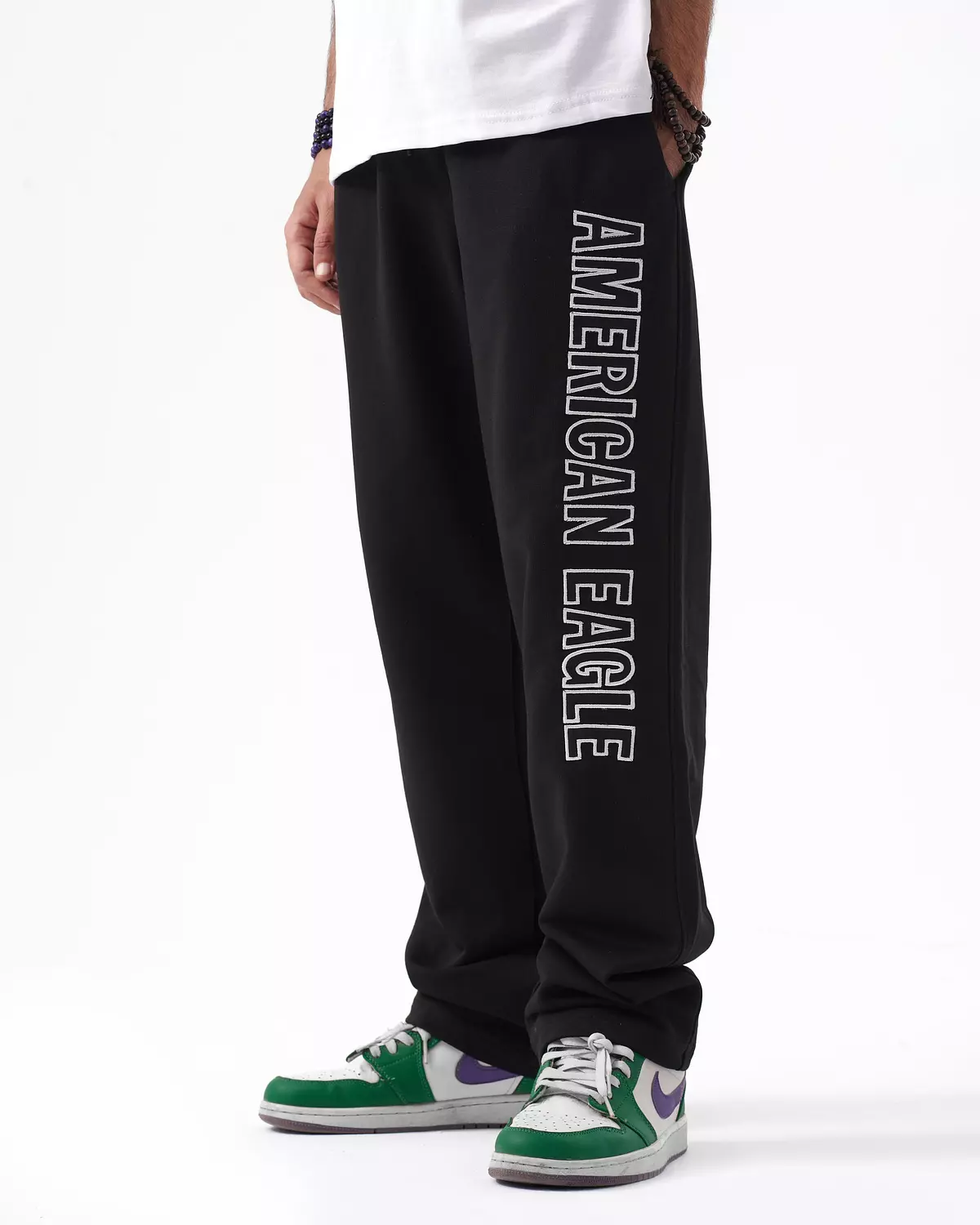 AE sweatpant black image