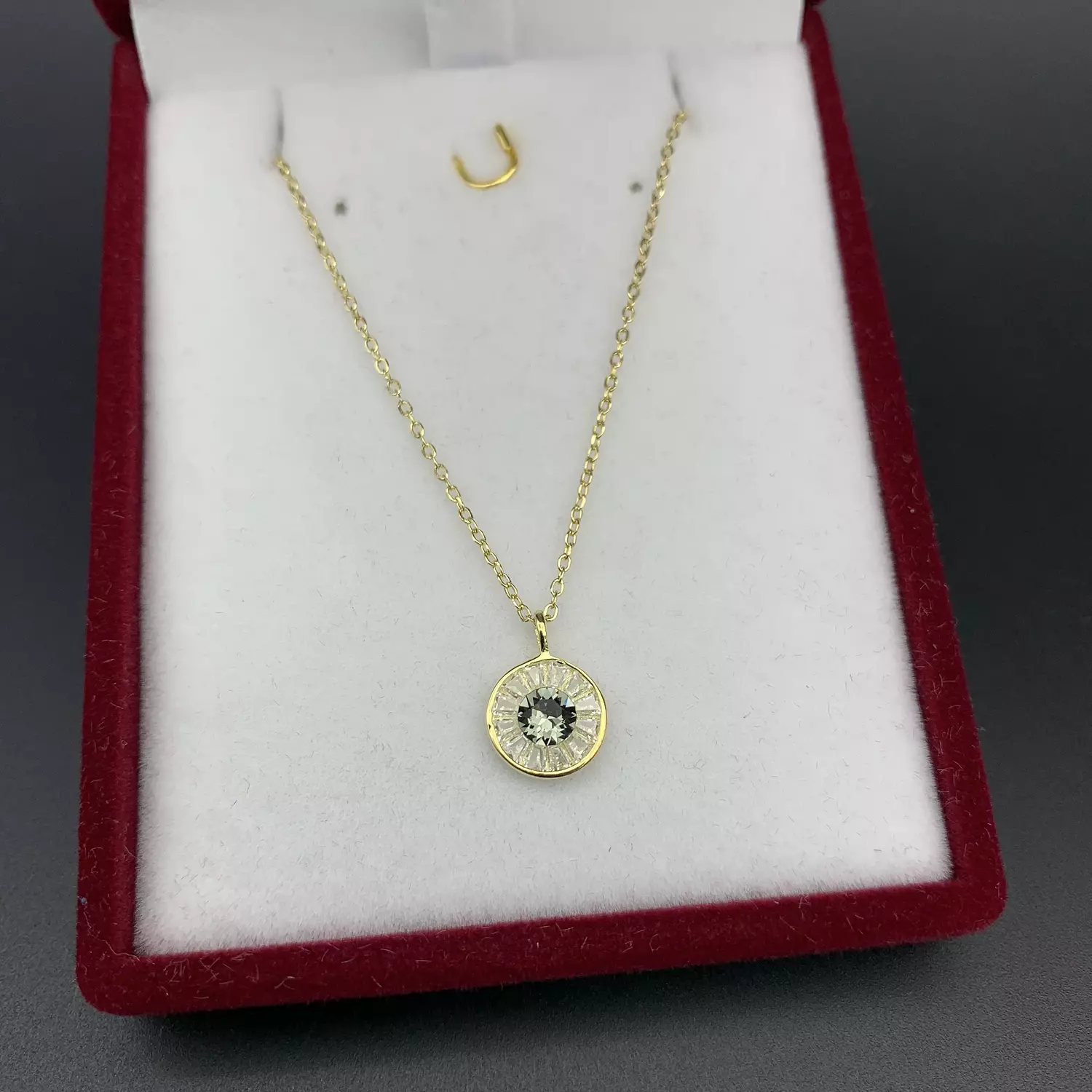 Zercon necklace image