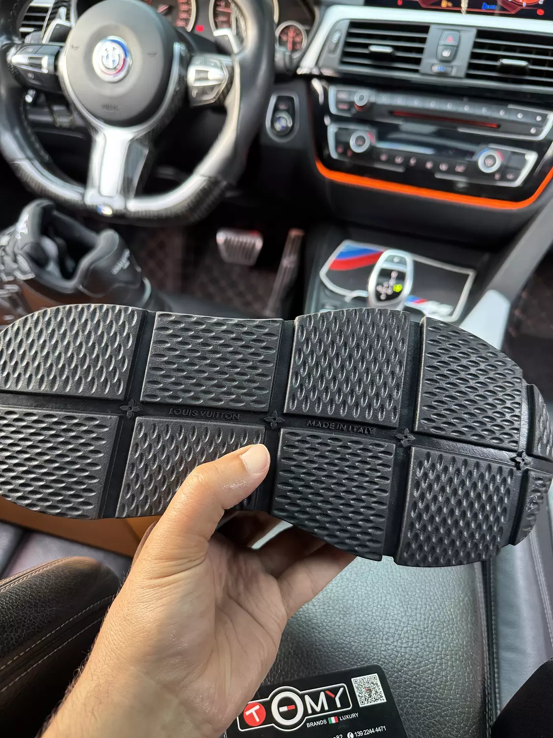 Louis Vuitton  4