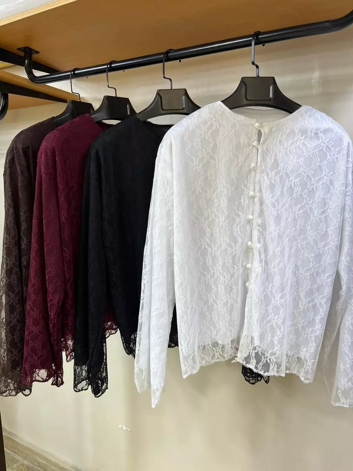 Trendy blouse 8