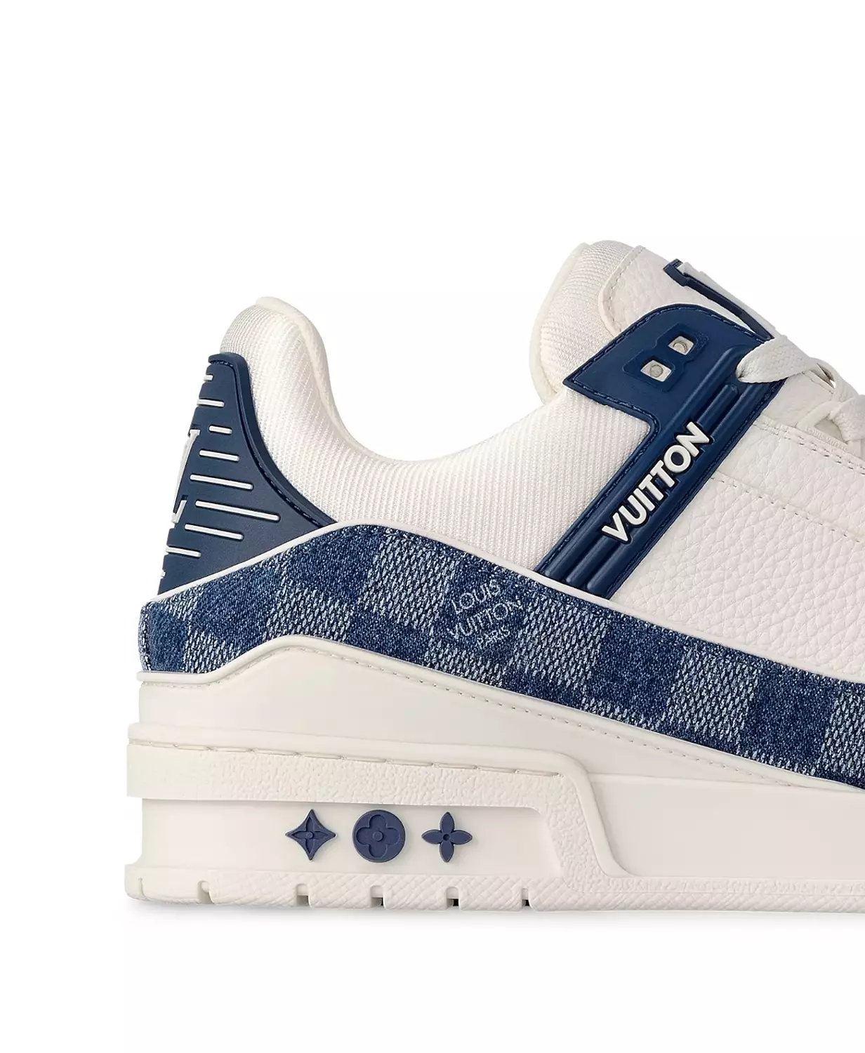 LV Trainer Sneaker 5