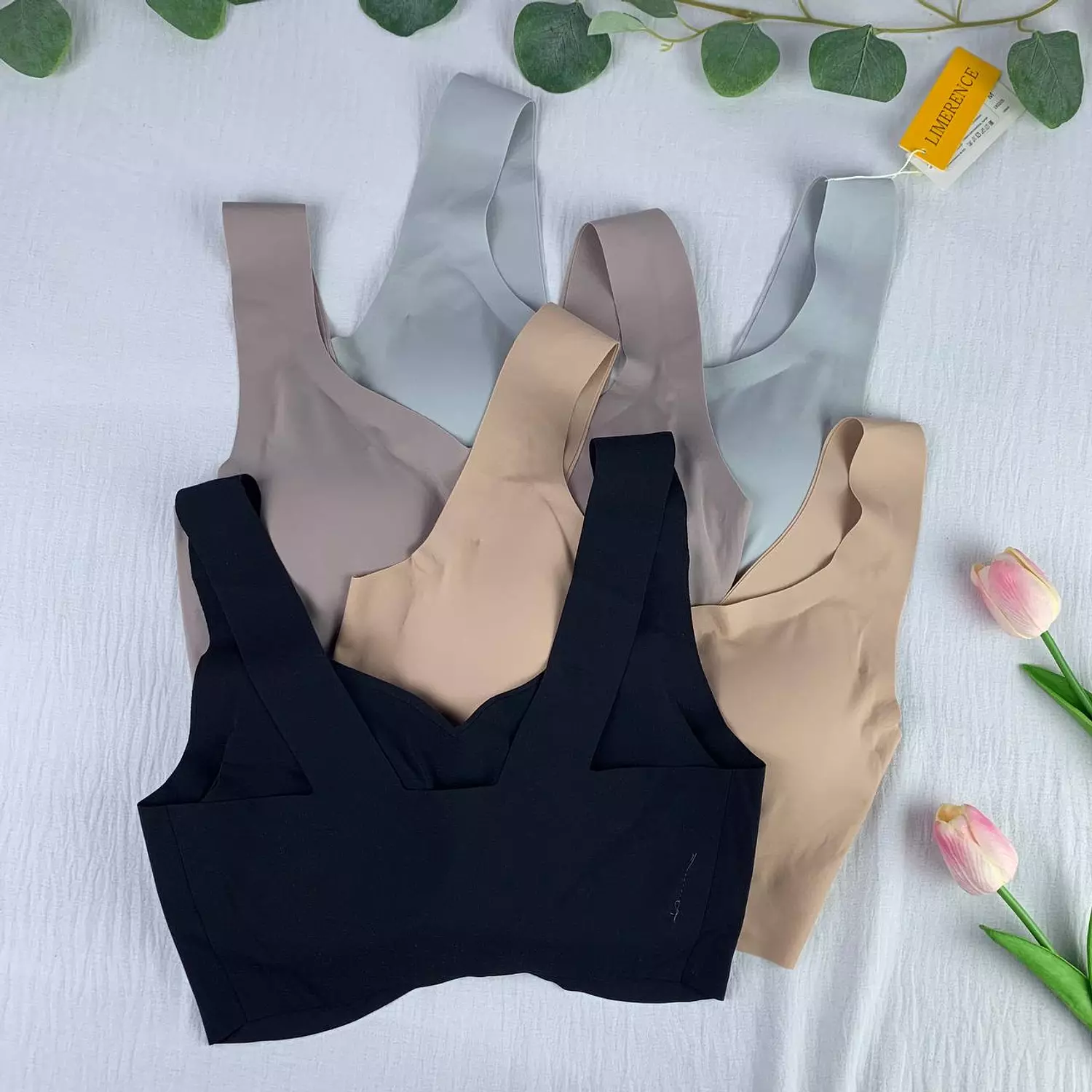 Unwired padded laser cut soft bra  s..m..l 4