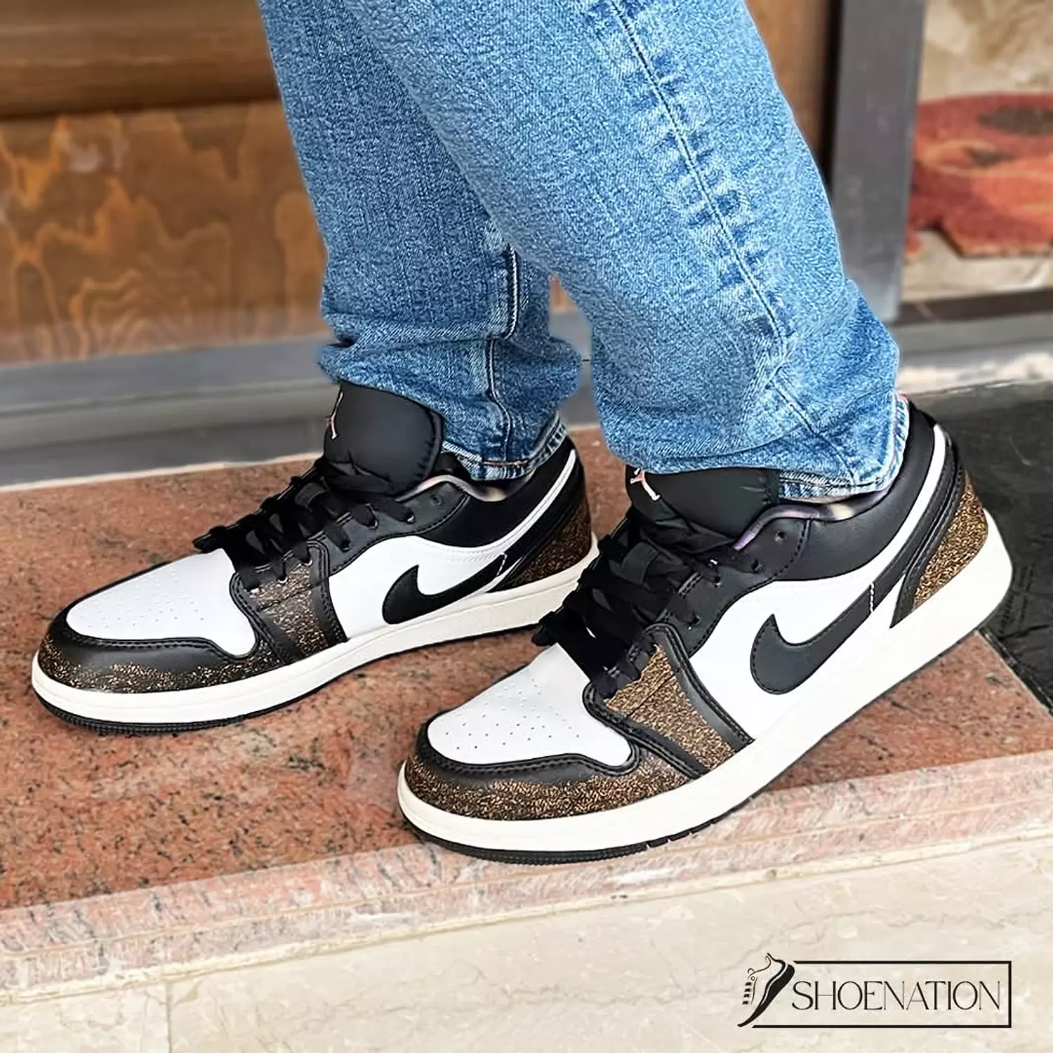 AIR JORDAN 1 LOW SE "WEAR AWAY" 1