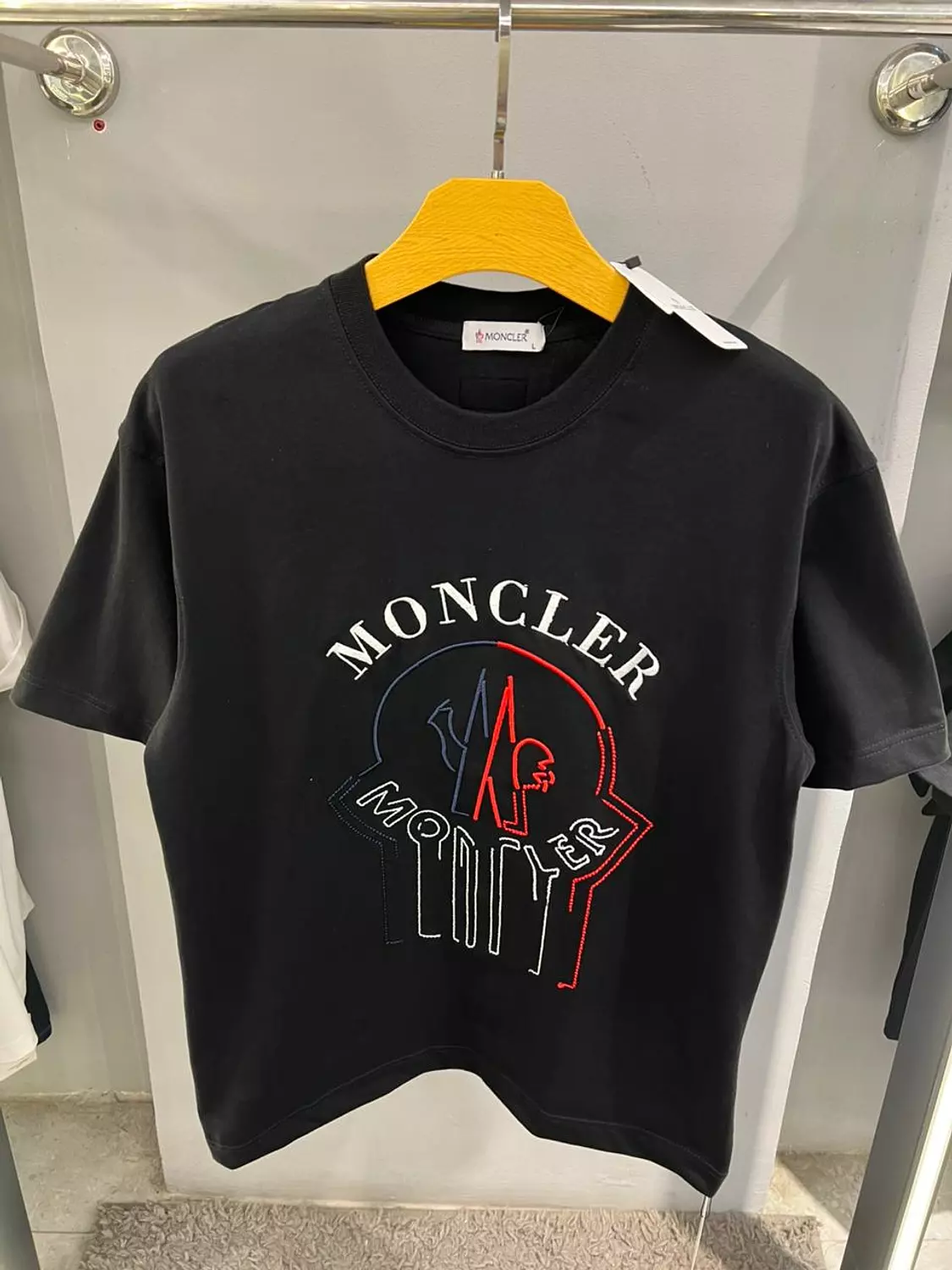 MONCLER TSHIRT / 1276 image