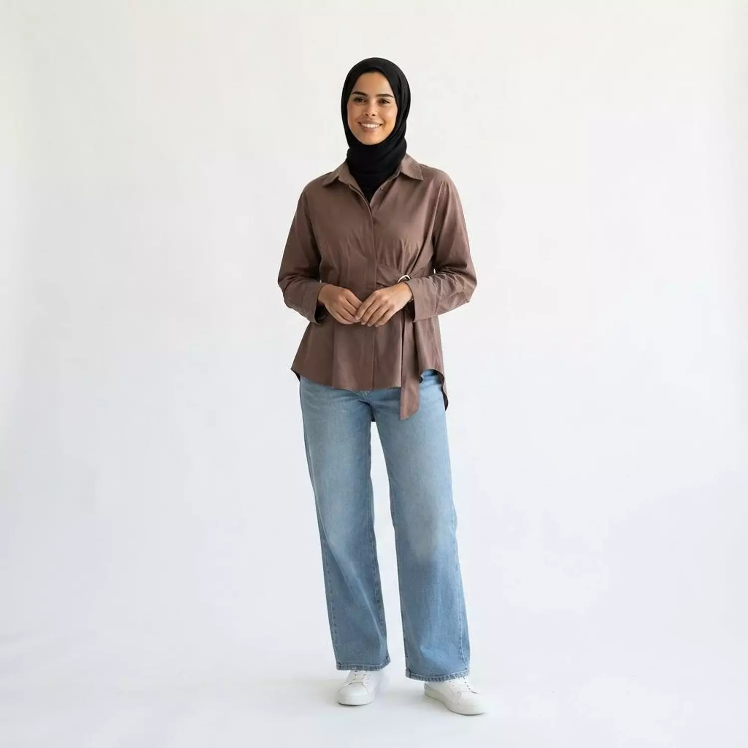 Tie-Waist linen Shirt image