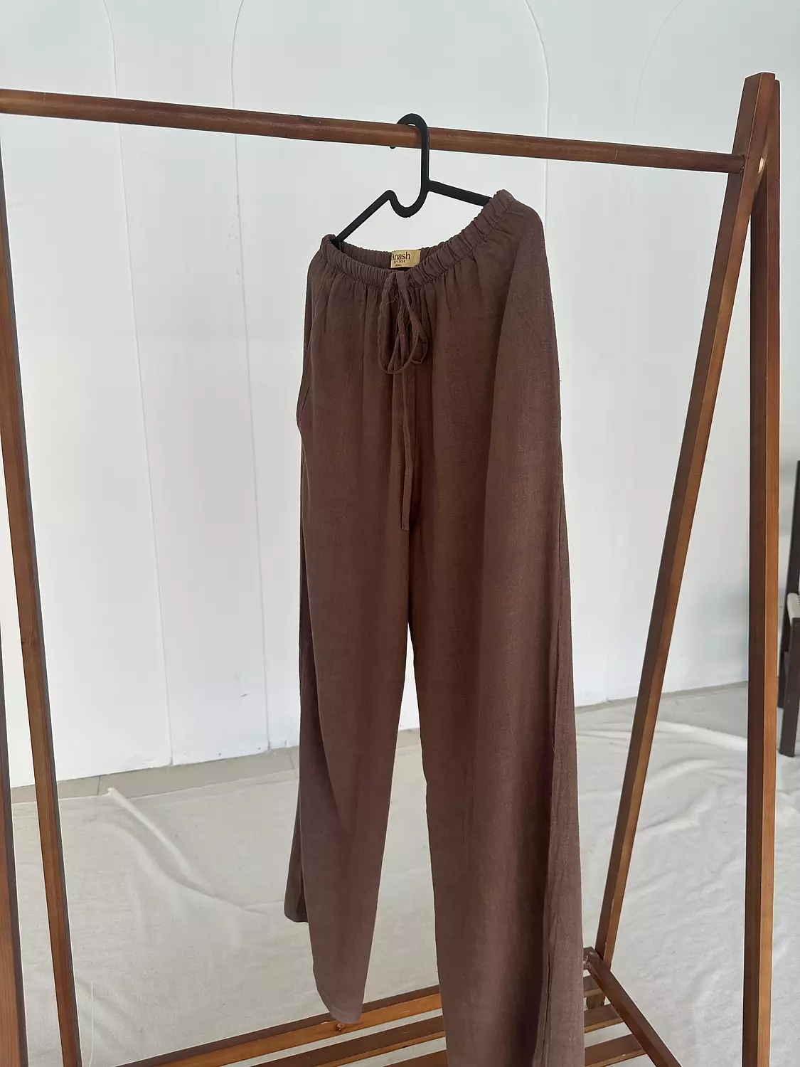 Linen Pants With Pockets  image