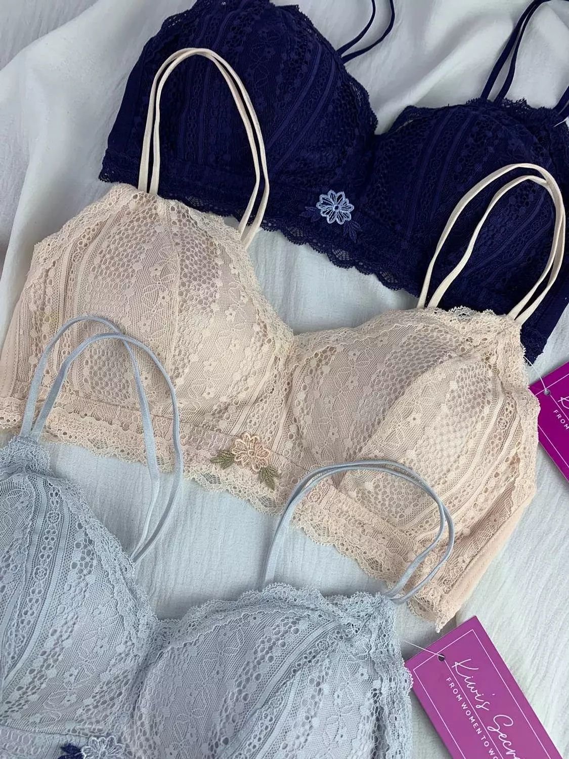 Cute Unwired padded soft bra with lace hover image