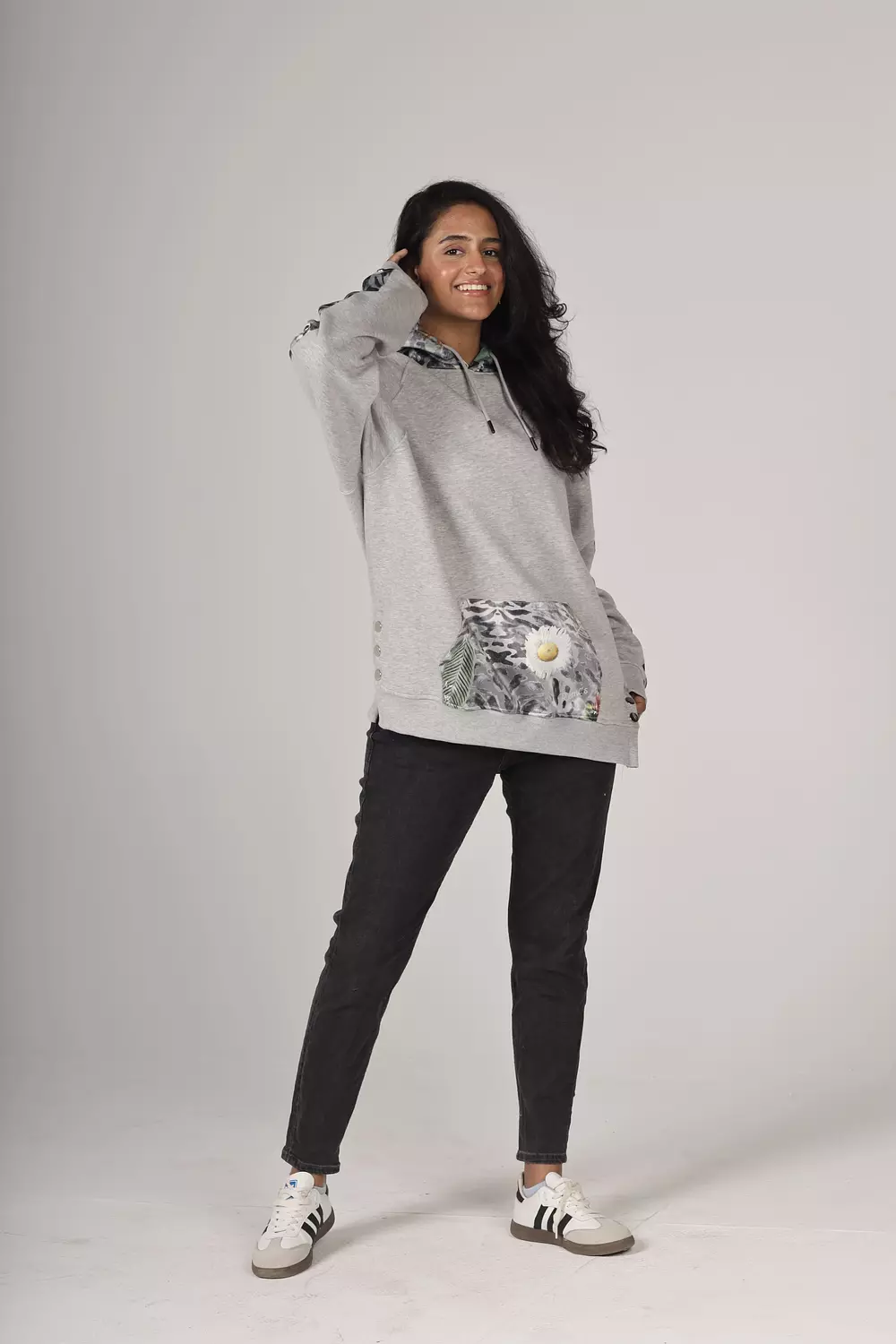 WILD 'IN GREY" HOODIE 3
