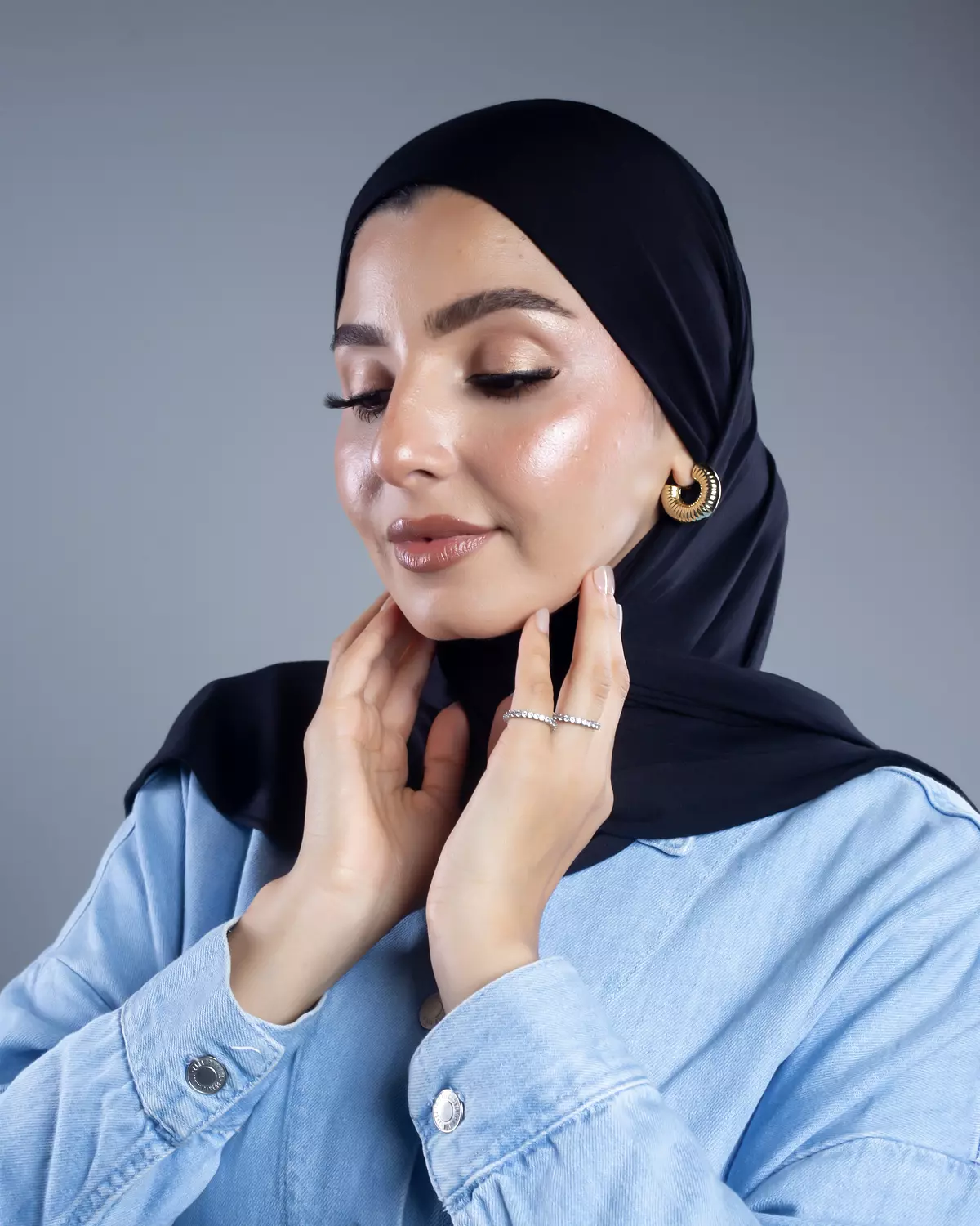 Jamila 2 in 1 black  cotton scarf  hover image