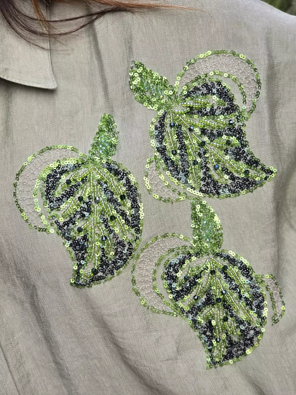 Oversize Embroidery Leaves Shirt 4