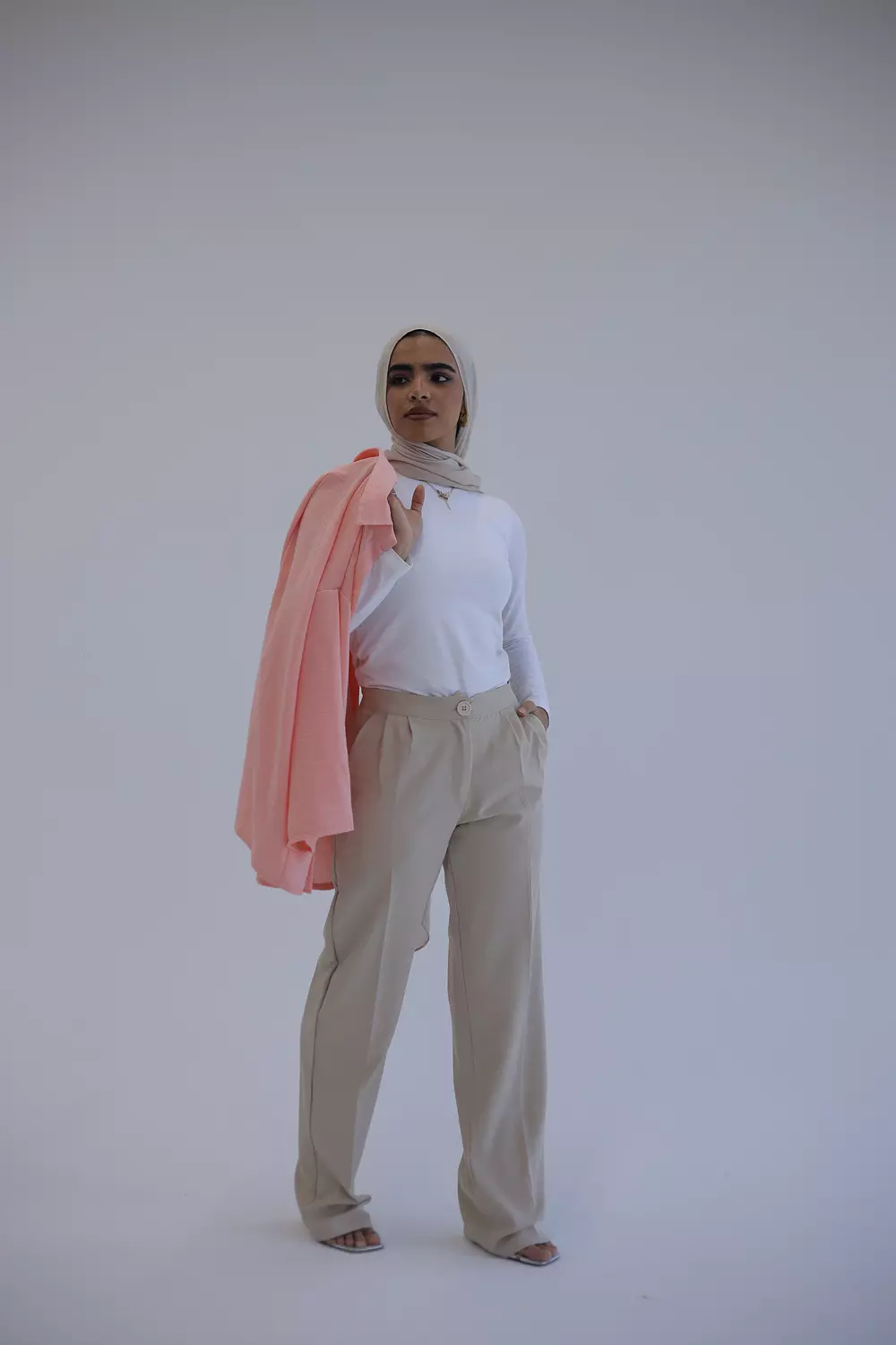 Beige classic pant with button waist 2