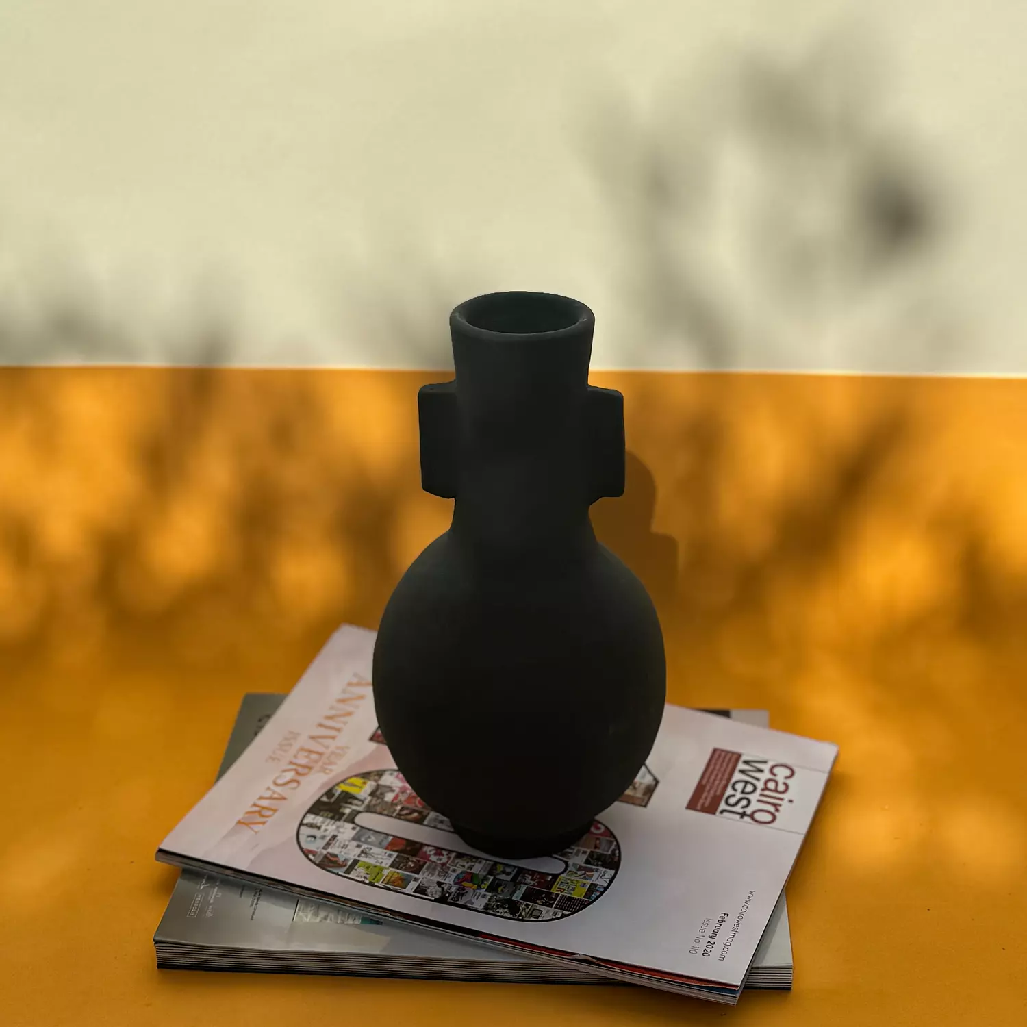 Black Vase-2nd-img