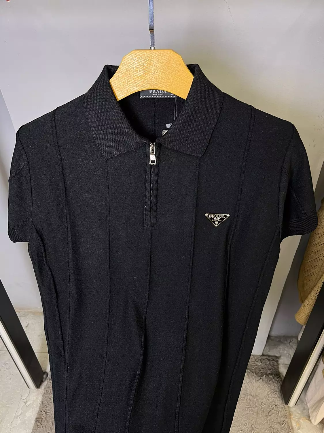 PRADA TSHIRT / 54 5