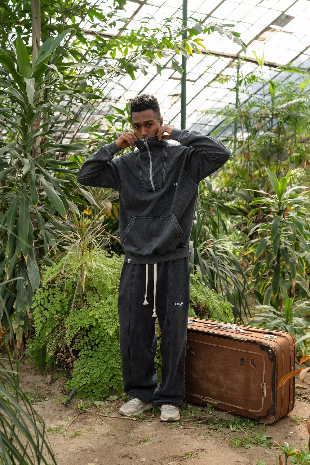 Stone tracksuit 3