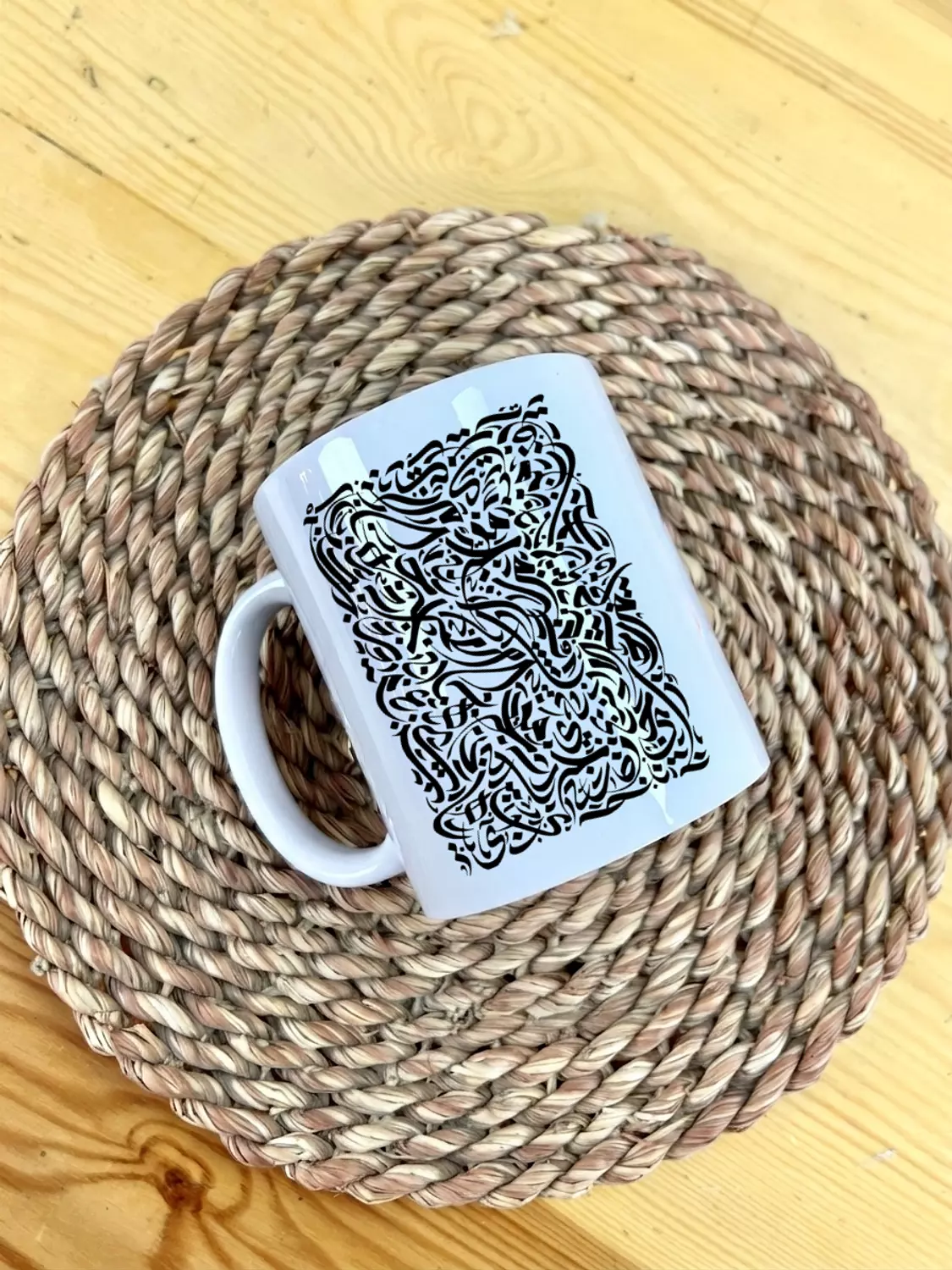 black pattern white mug image