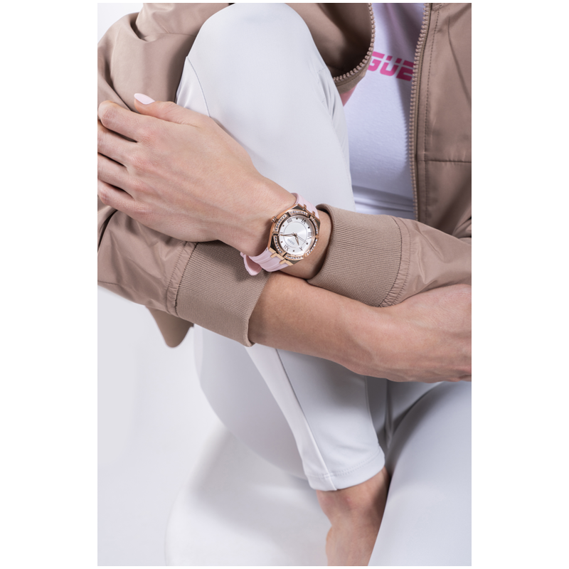 Guess GW0034L3 Ladies Watch Rose Gold Tone Polished Case Stainless Steel/ Silicone Strap 2