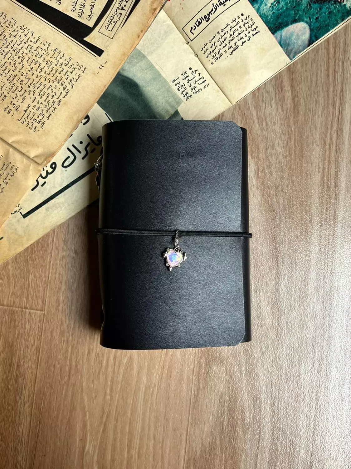 Trifold A6 hover image