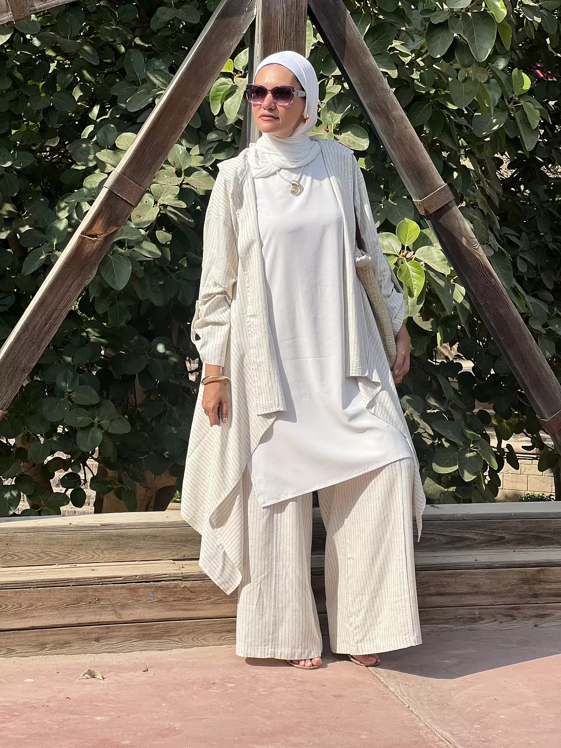 Striped linen suit 6